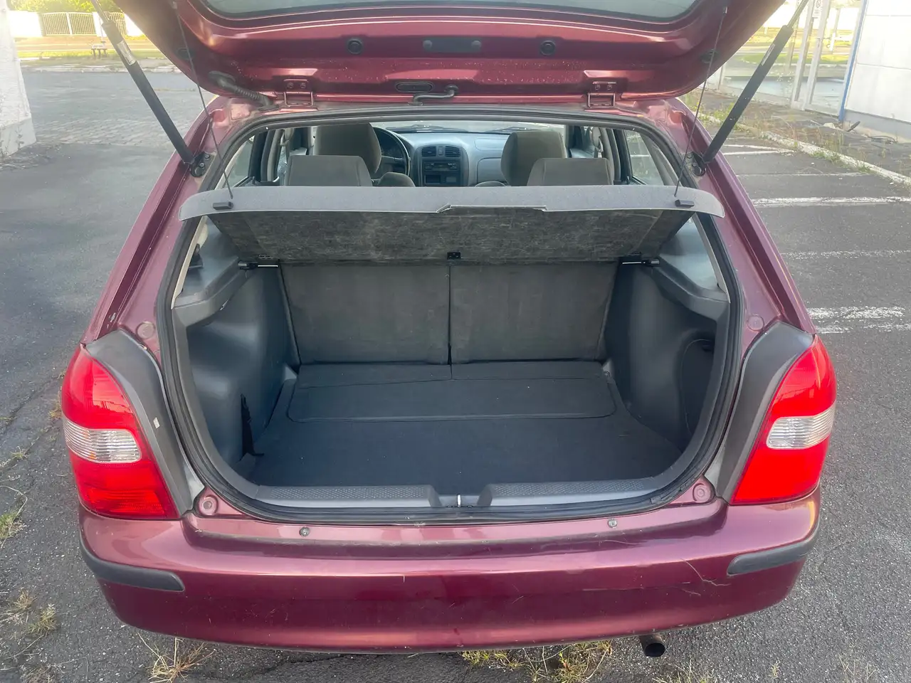 Mazda 323 F 1.5 Exclusive*Klima*Tüv 7/2028*, foto 9