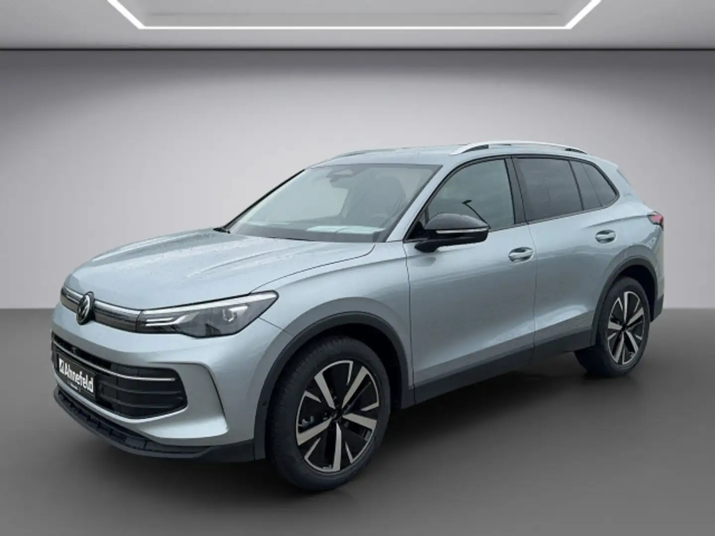 Volkswagen Tiguan Goal 2.0 TDI DSG Silber - 2