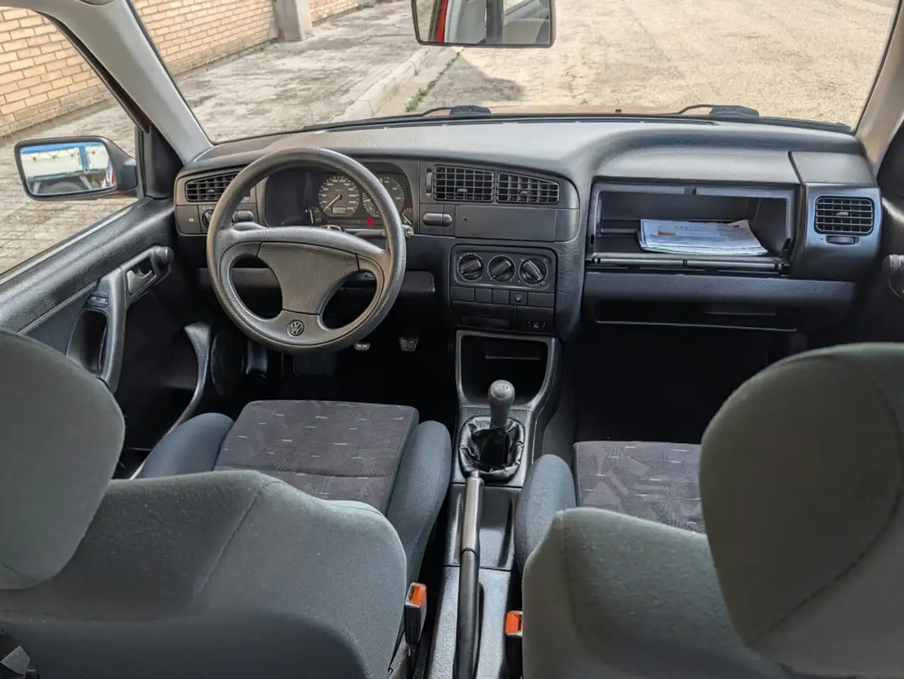 Volkswagen Golf GTI 2.0, foto 10