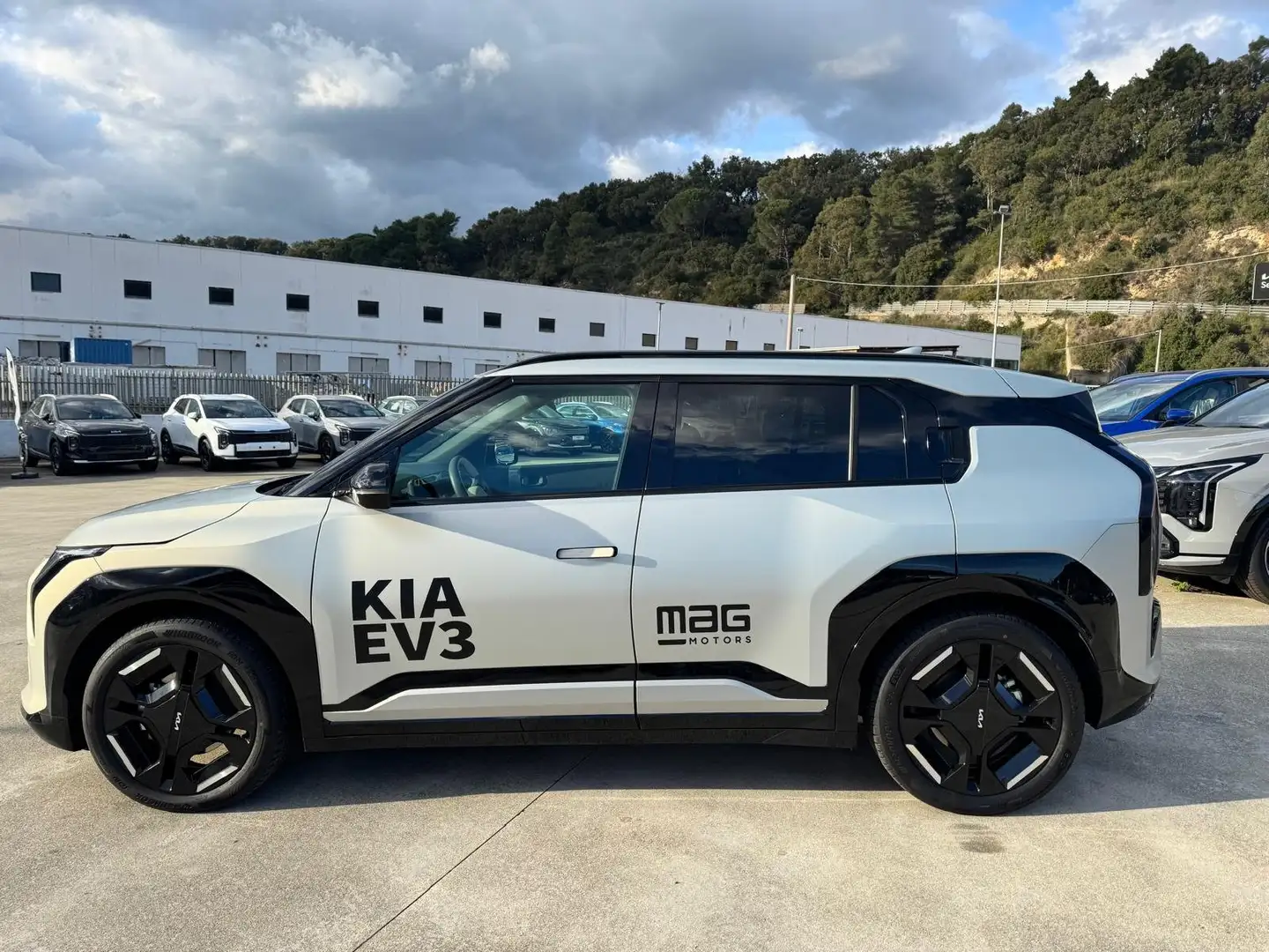 Kia EV3 "AZIENDALE" EV3 81,4 kWh GT-line - 2