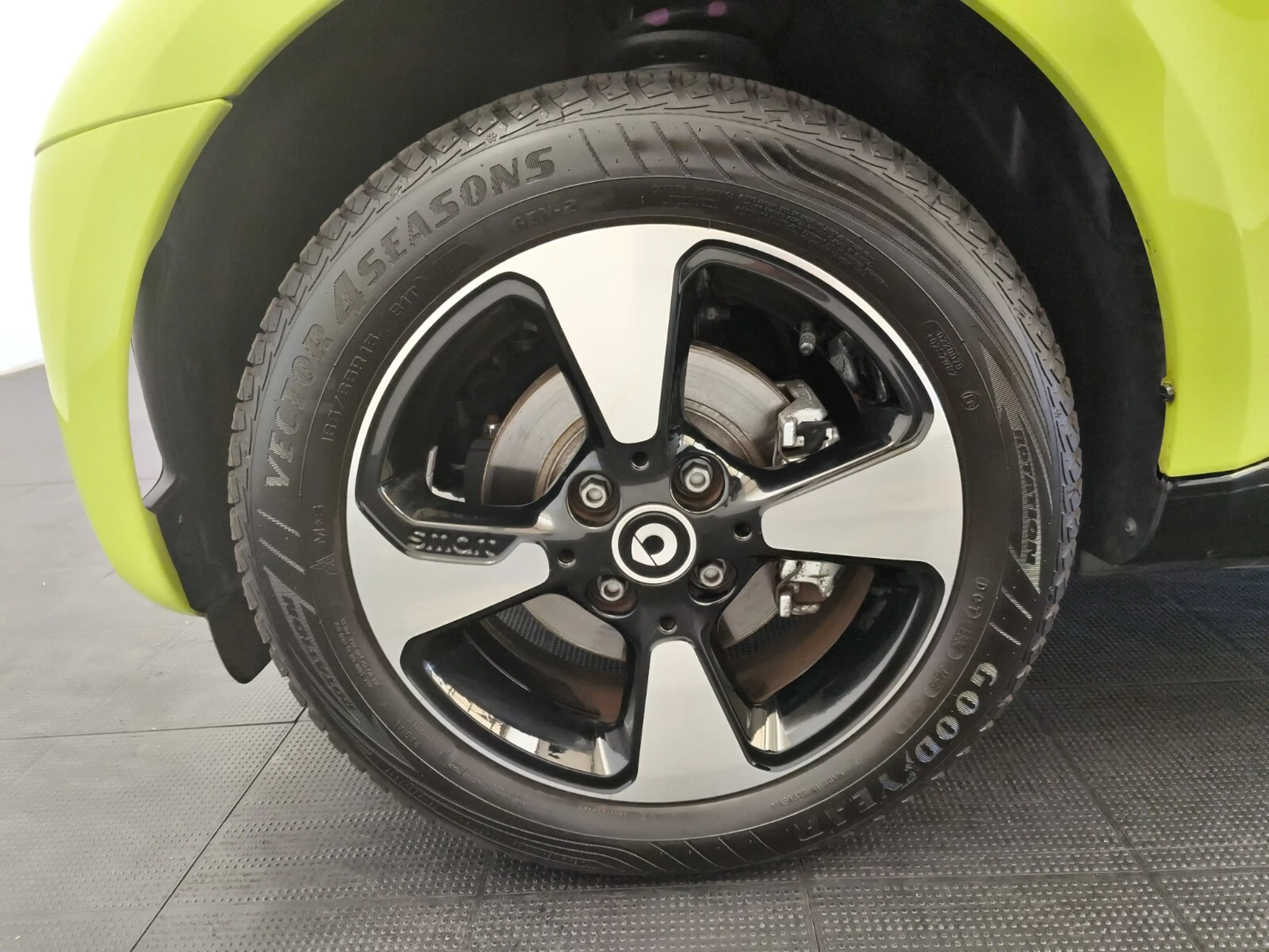 smart forTwo EQ passion Navi Voll LED Cool & Audio SHZ RüKam Klima/Park-Assist./Sitzhzg./BC/Tempomat/L-R Sensor/eFH./NSW — photo 10