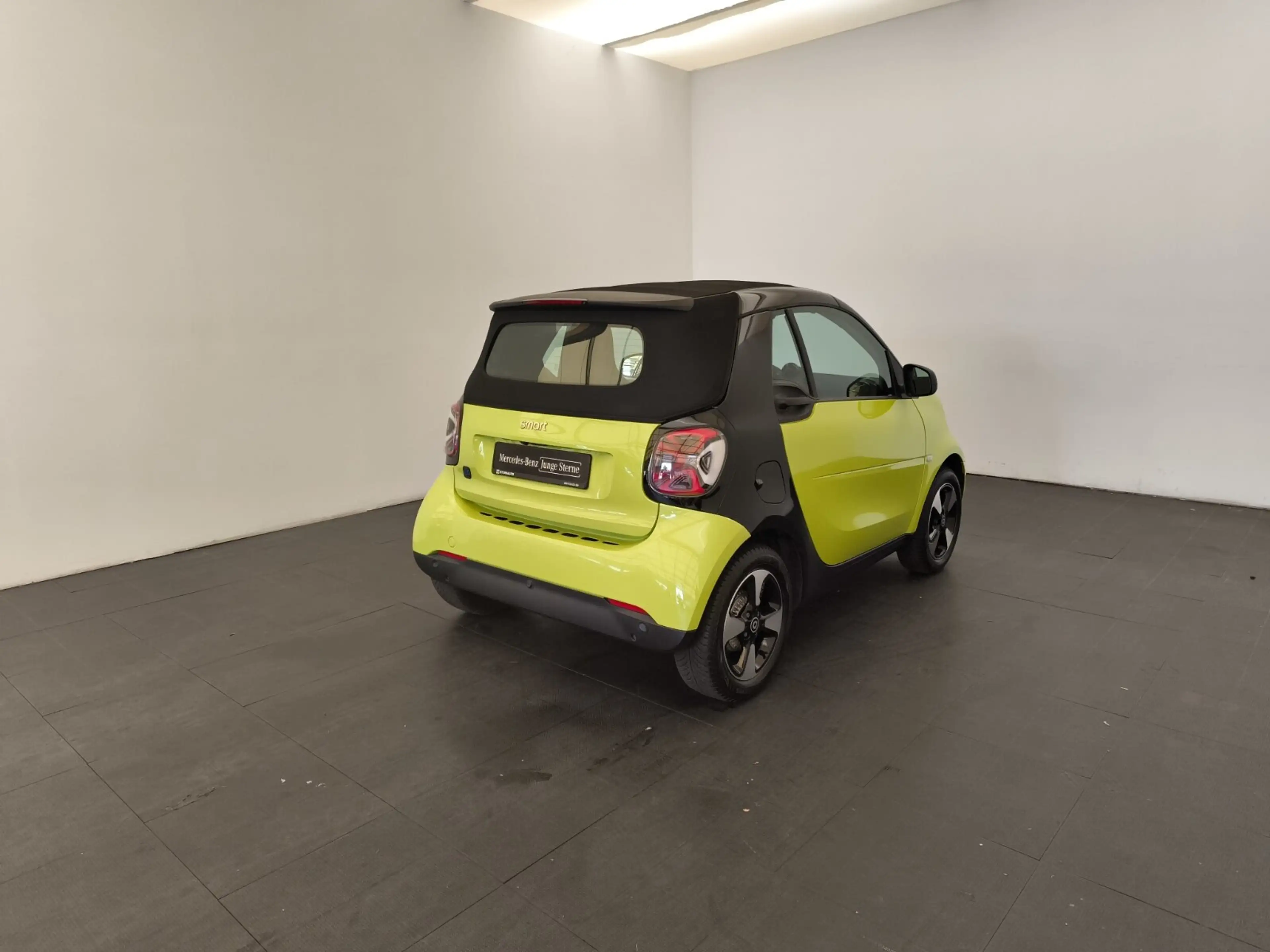 smart forTwo EQ passion Navi Voll LED Cool & Audio SHZ RüKam Klima/Park-Assist./Sitzhzg./BC/Tempomat/L-R Sensor/eFH./NSW — photo 6