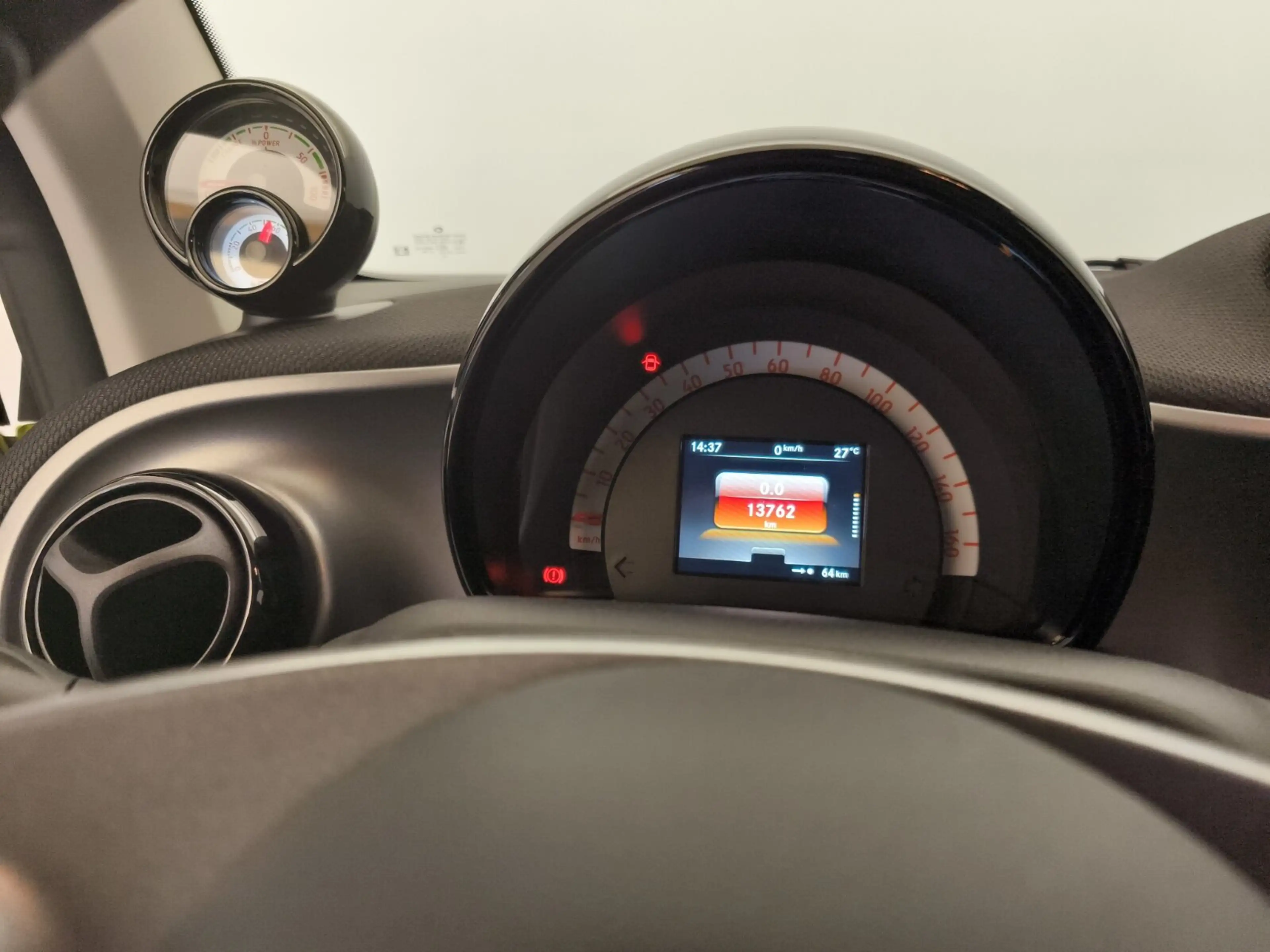 smart forTwo EQ passion Navi Voll LED Cool & Audio SHZ RüKam Klima/Park-Assist./Sitzhzg./BC/Tempomat/L-R Sensor/eFH./NSW — photo 15