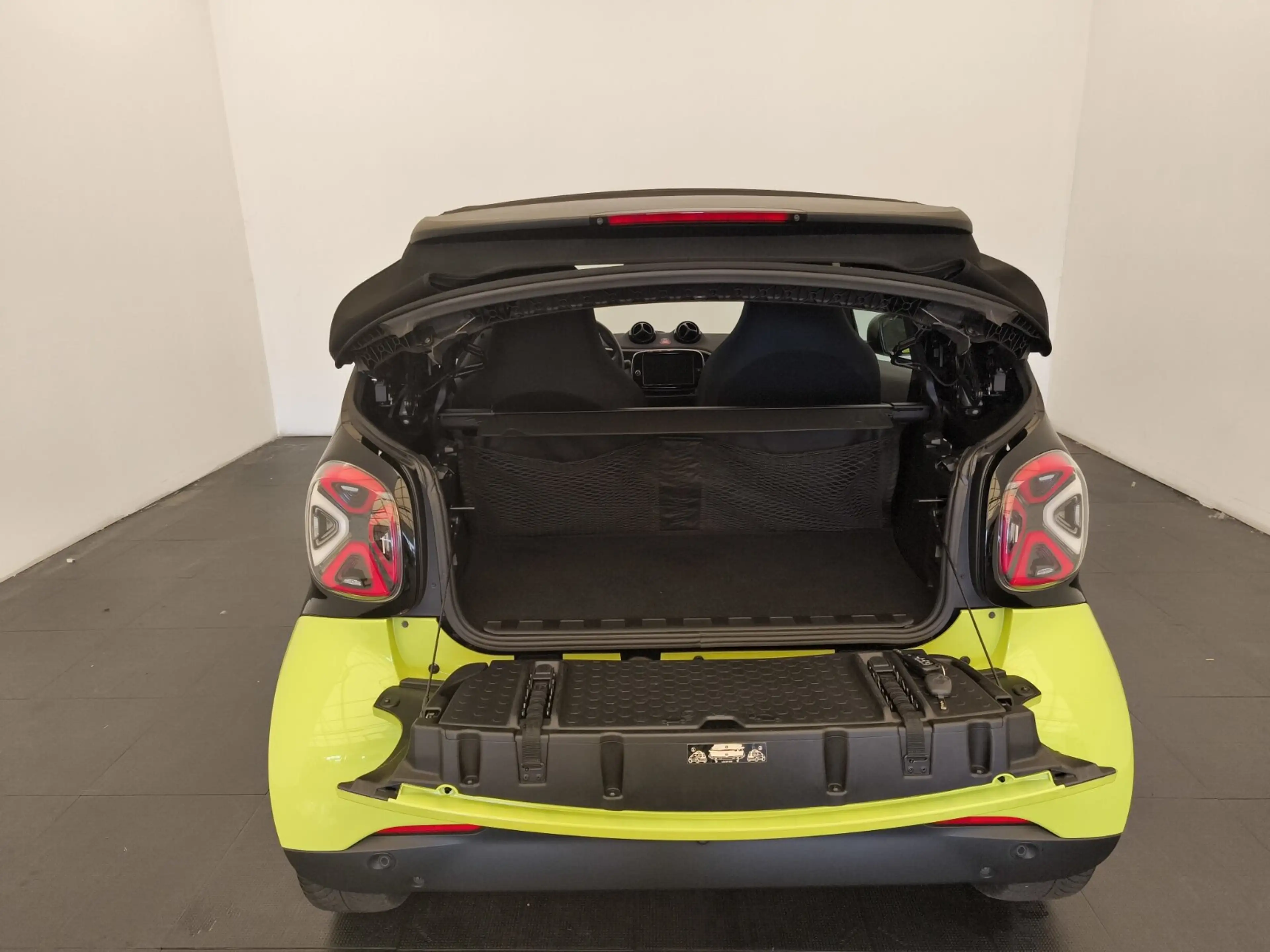 smart forTwo EQ passion Navi Voll LED Cool & Audio SHZ RüKam Klima/Park-Assist./Sitzhzg./BC/Tempomat/L-R Sensor/eFH./NSW — photo 11