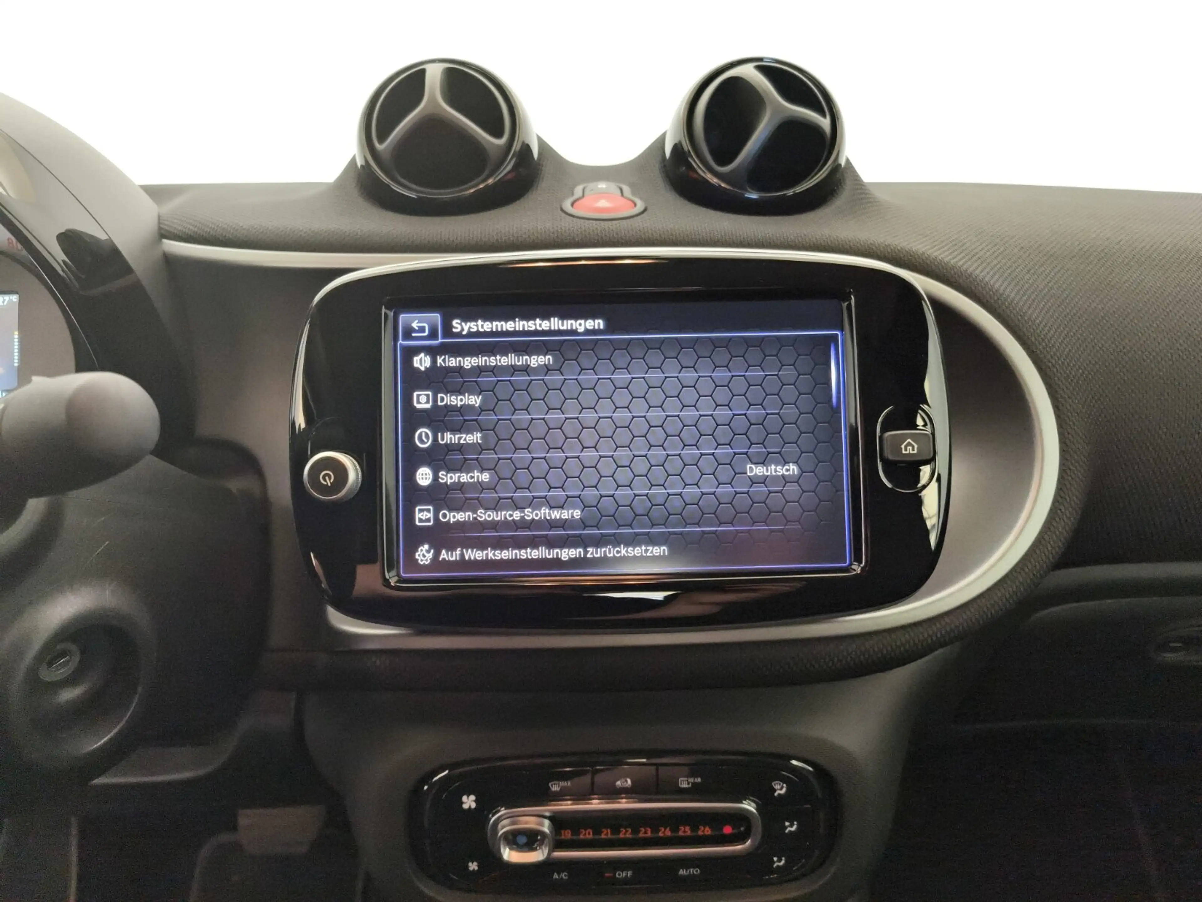 smart forTwo EQ passion Navi Voll LED Cool & Audio SHZ RüKam Klima/Park-Assist./Sitzhzg./BC/Tempomat/L-R Sensor/eFH./NSW — photo 14