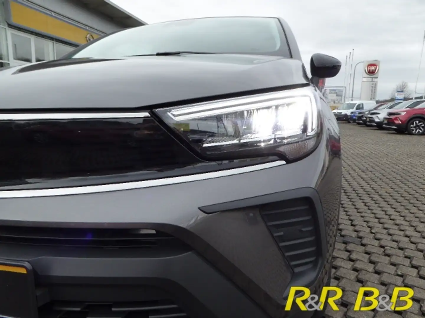 Opel Crossland Edition 1.2 AT+NAVI+SHZ+DAB+LED+FSE Grau - 2