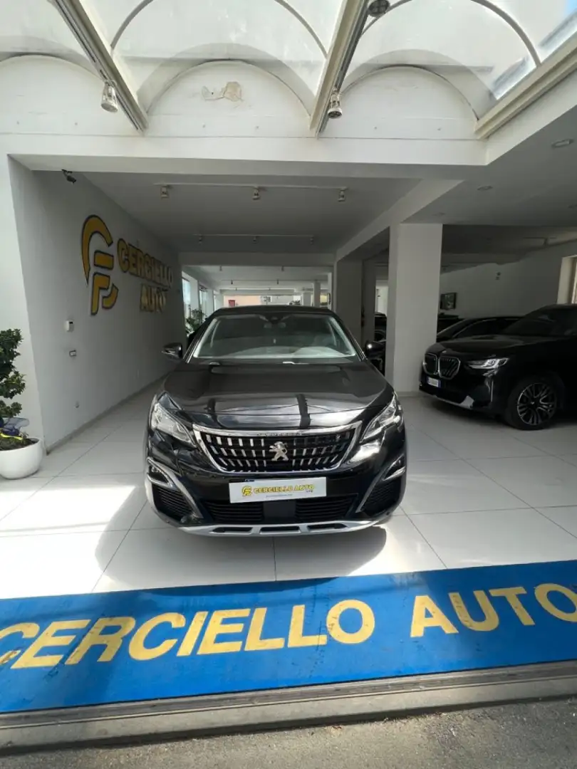 Peugeot 3008 PureTech Turbo 130 S&S Allure da €179,00 mensili Nero - 1