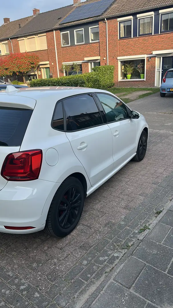 Volkswagen Polo 1.0 First Edition Wit - 2