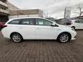 Toyota Auris Hybrid Comfort*KAMERA* Weiß - thumbnail 3