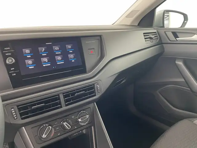 Volkswagen Polo view 9