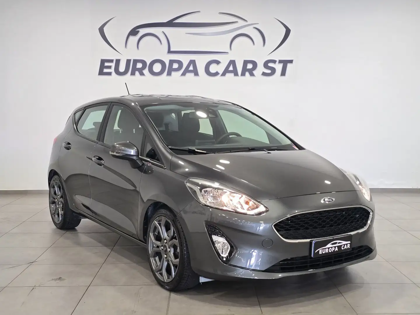 Ford Fiesta 1.0 EcoBoost Hybrid 125 CV 5 porte Business Grigio - 2