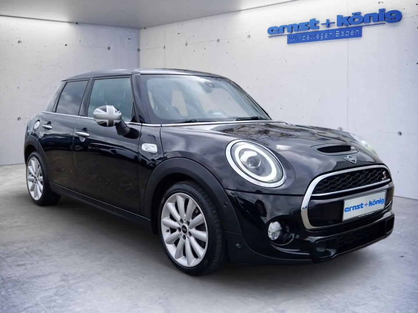 MINI Cooper SD Aut. Negro - 2