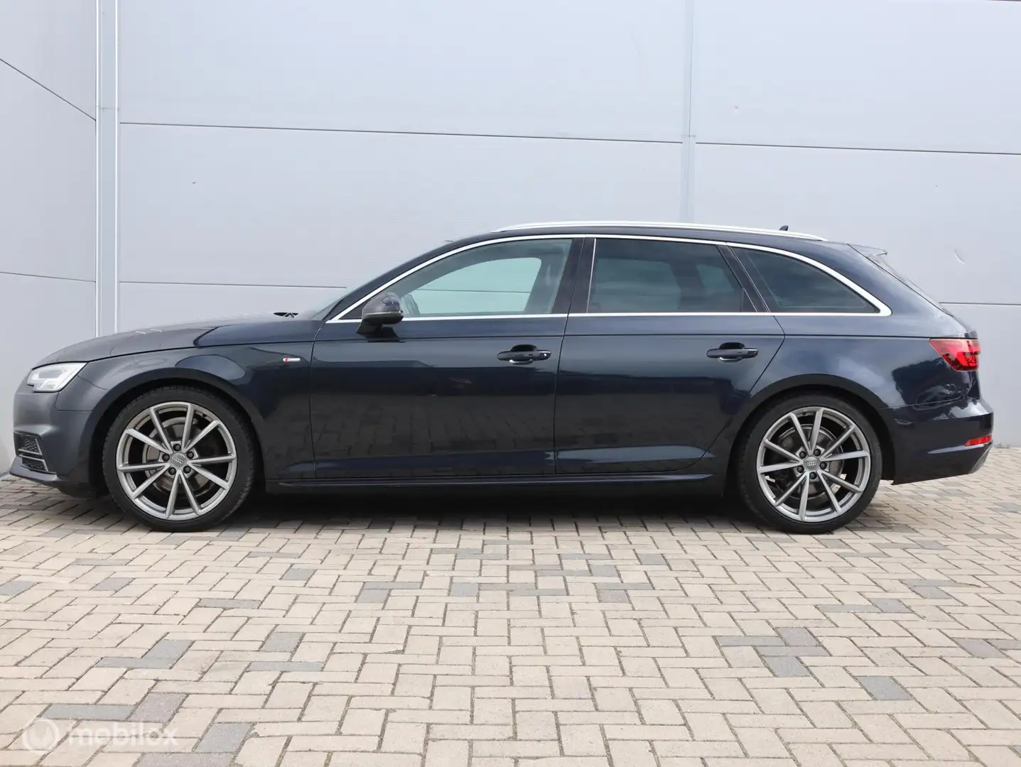 Audi A4 Avant 1.4 TFSI S line Automaat 19 inch LED Trekhaa Bleu - 2
