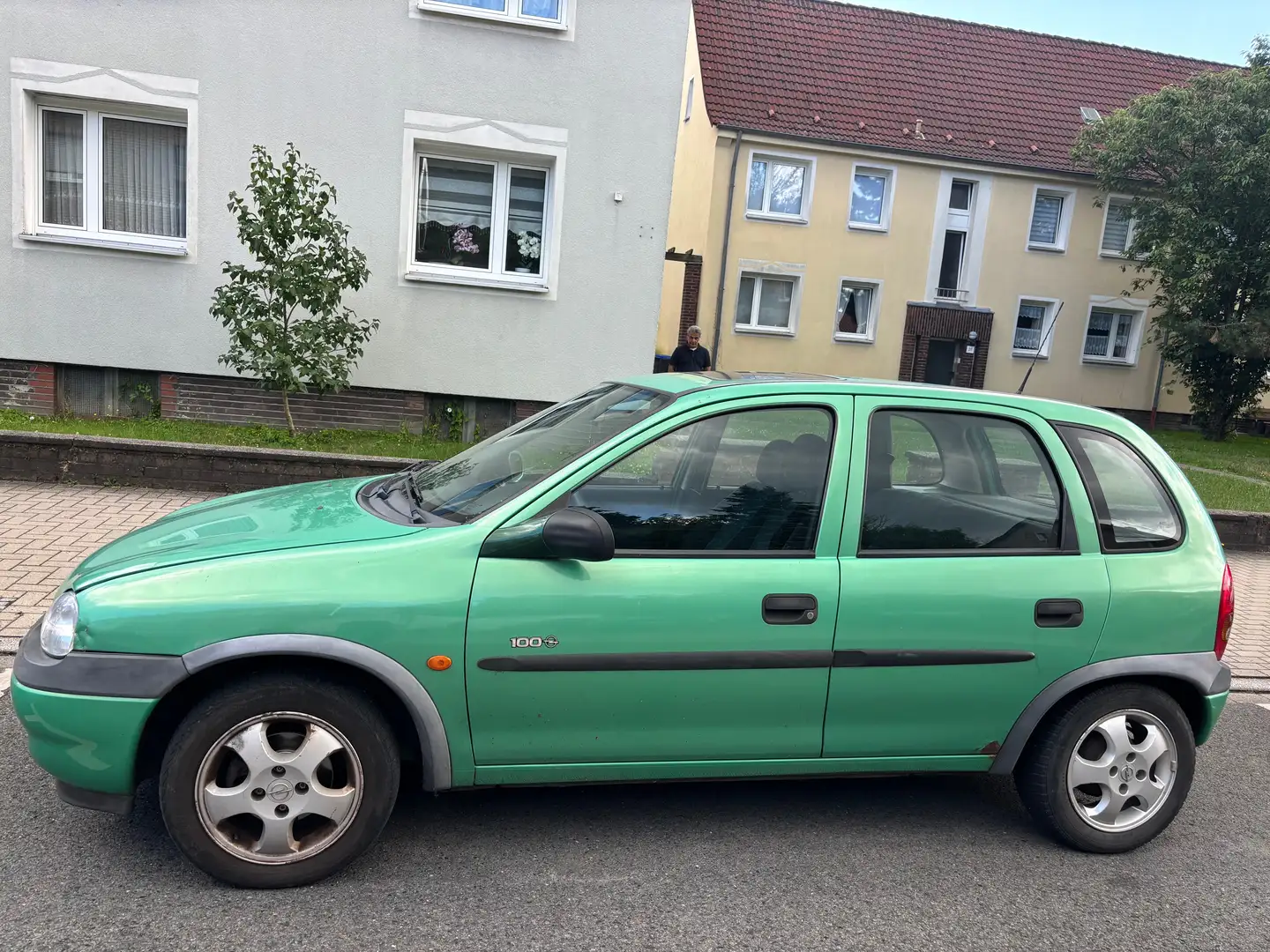 Opel Corsa CorsaGLS Зелёный - 1