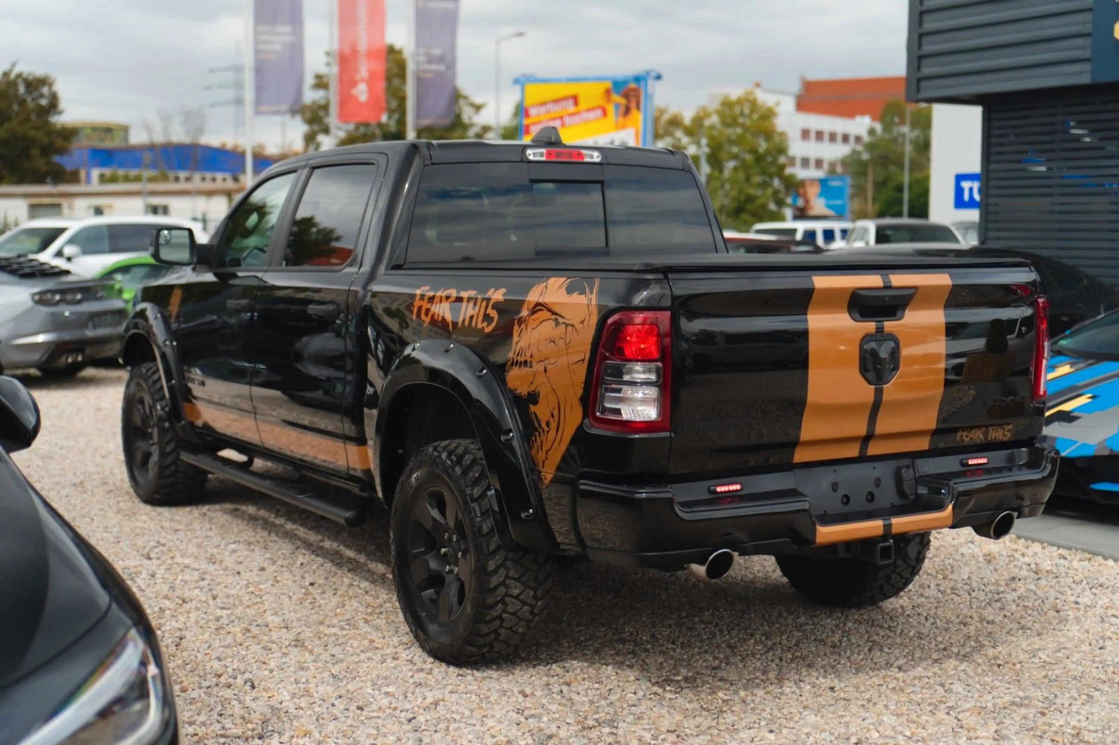 Dodge RAM 5.7 V8 HEMI 4x4 OFFROAD Night RAPTOR 19% — photo 7