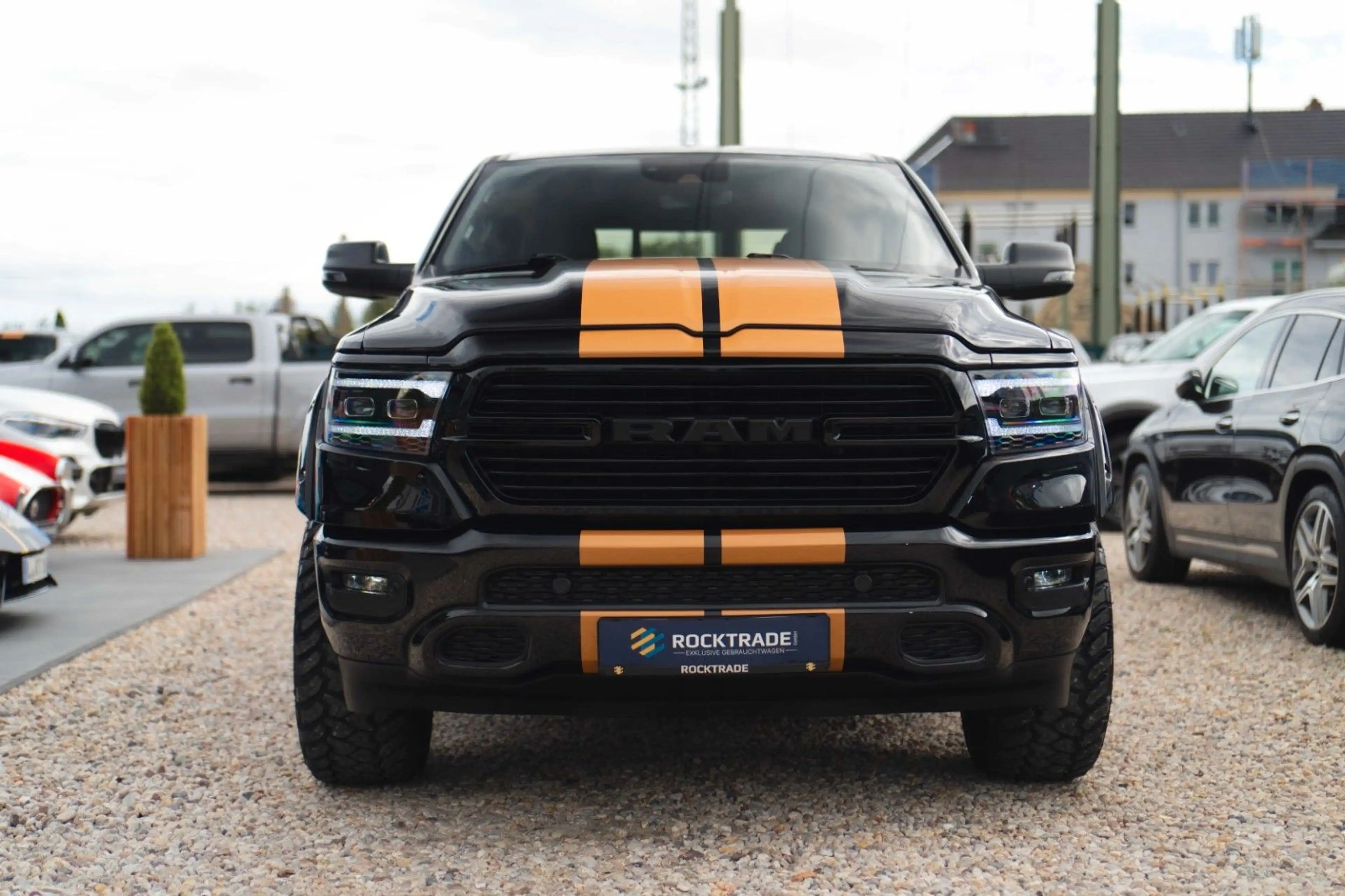 Dodge RAM 5.7 V8 HEMI 4x4 OFFROAD Night RAPTOR 19% — photo 3