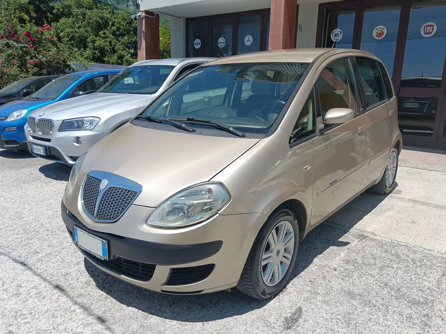 Lancia MUSA 1.9 MJT 100CV ORO Oro - 1