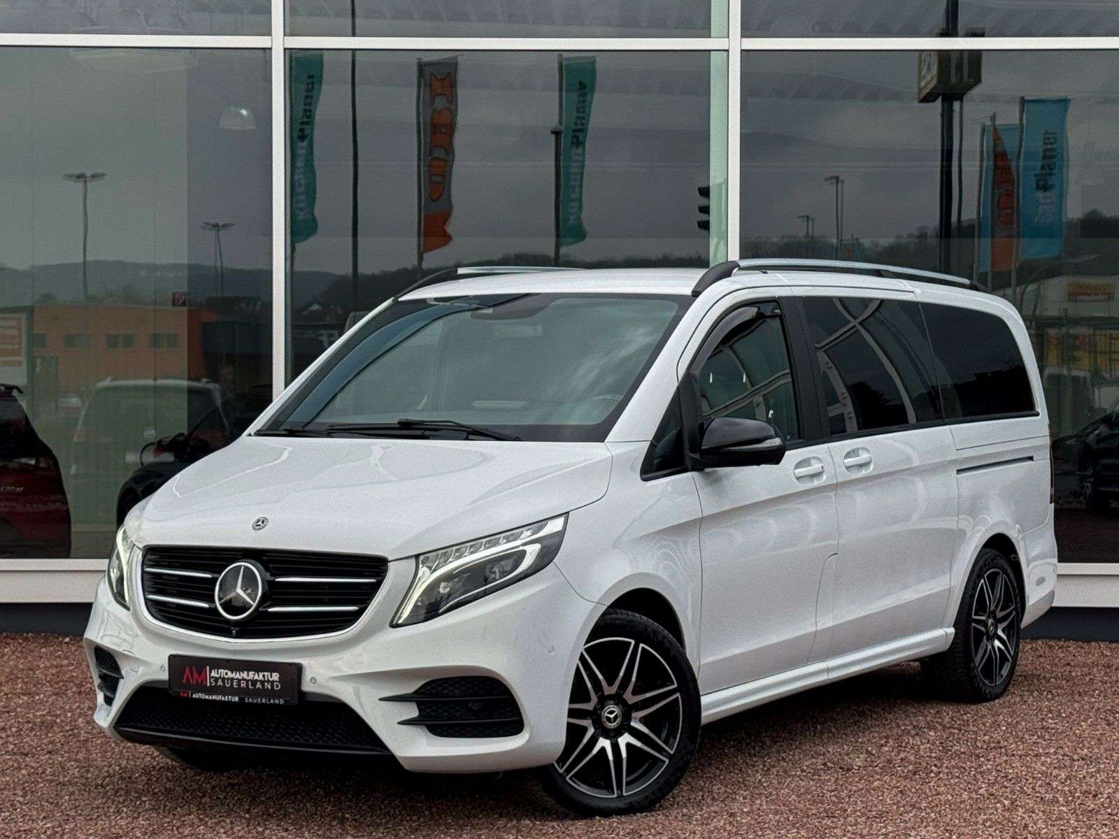 Second hand Mercedes Benz V-Class 
