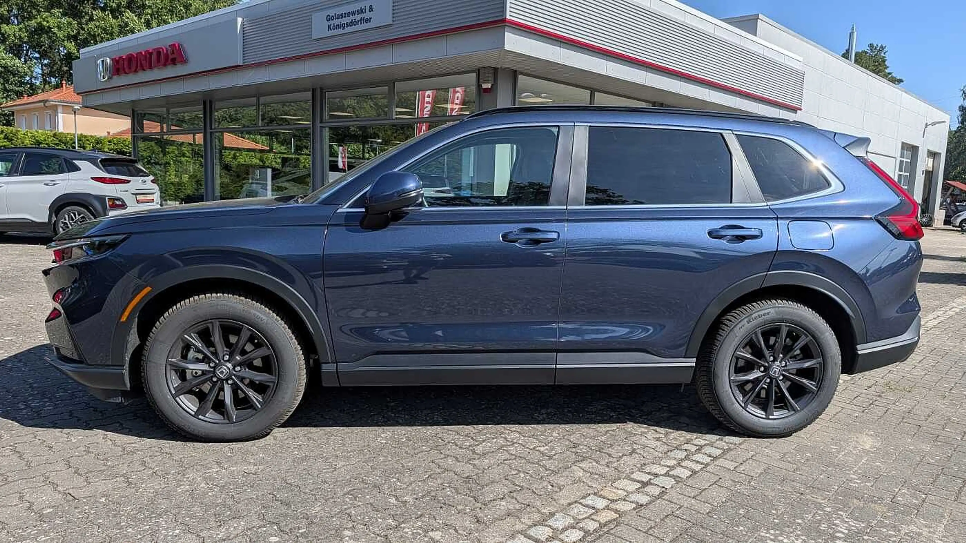 Honda CR-V Hybrid e:HEV 2.0 i-MMD AWD Advance — photo 2