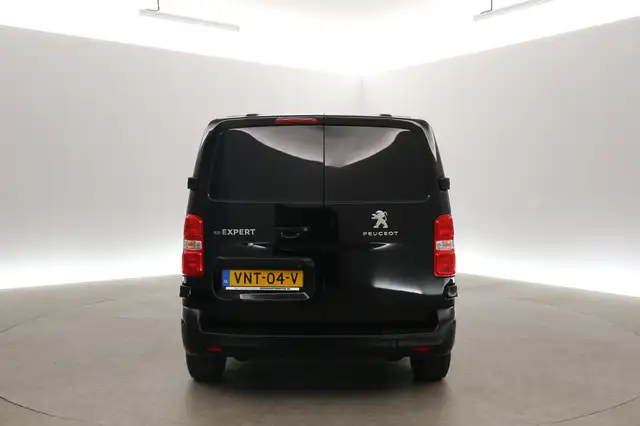 Peugeot E-Expert view 28