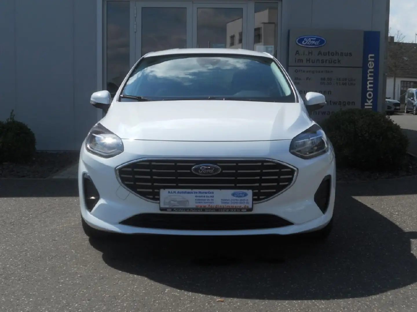 Ford Fiesta Titanium Blanc - 2