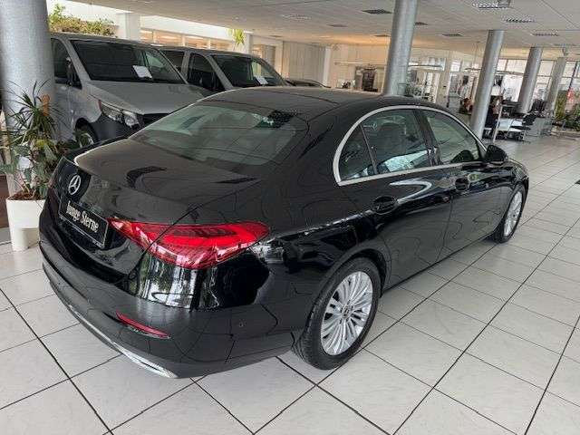 Mercedes-Benz C 180
