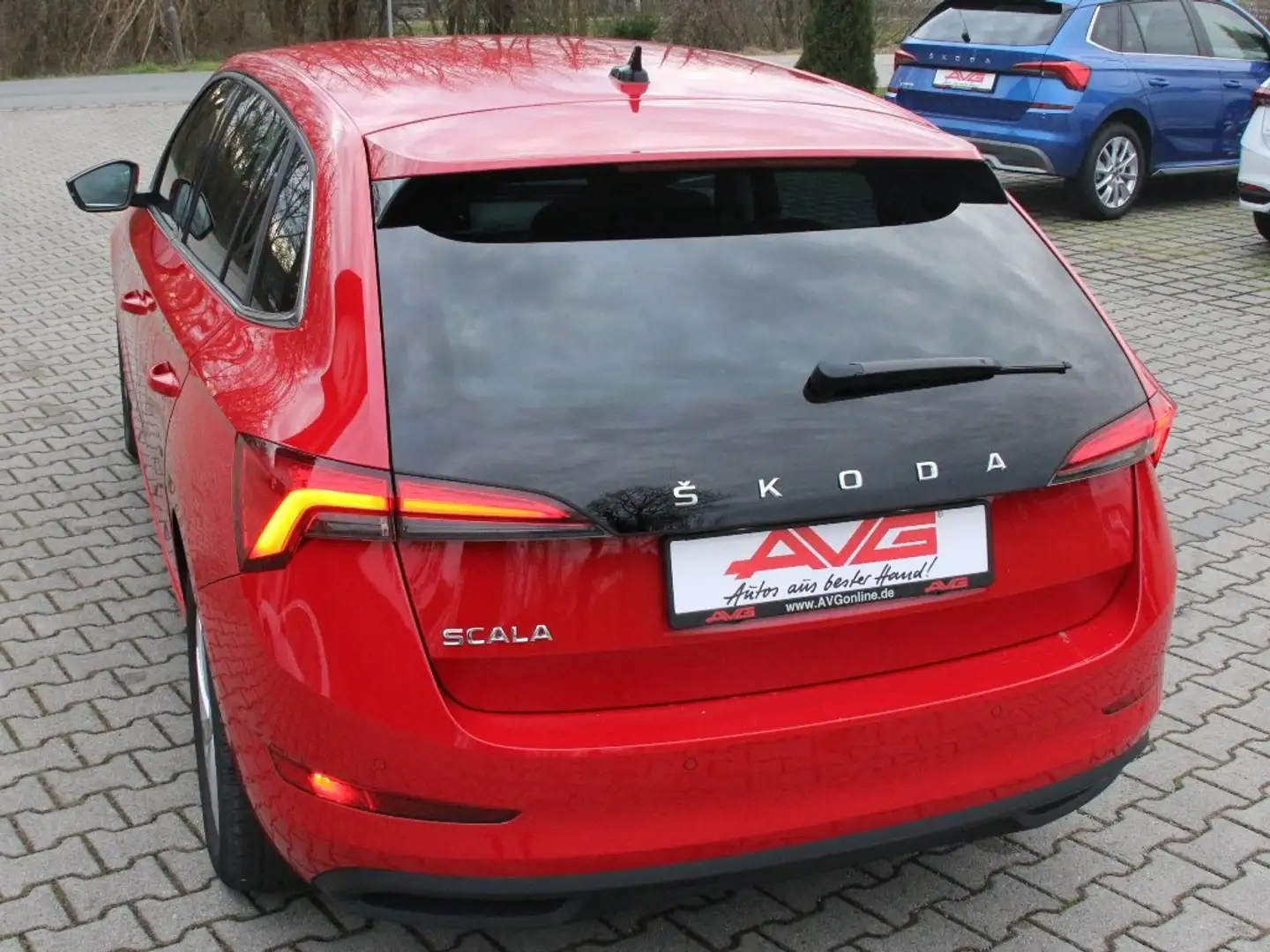 Skoda Scala Facelift Selection LED Sunset wirelessSL 17Z Rot - 2