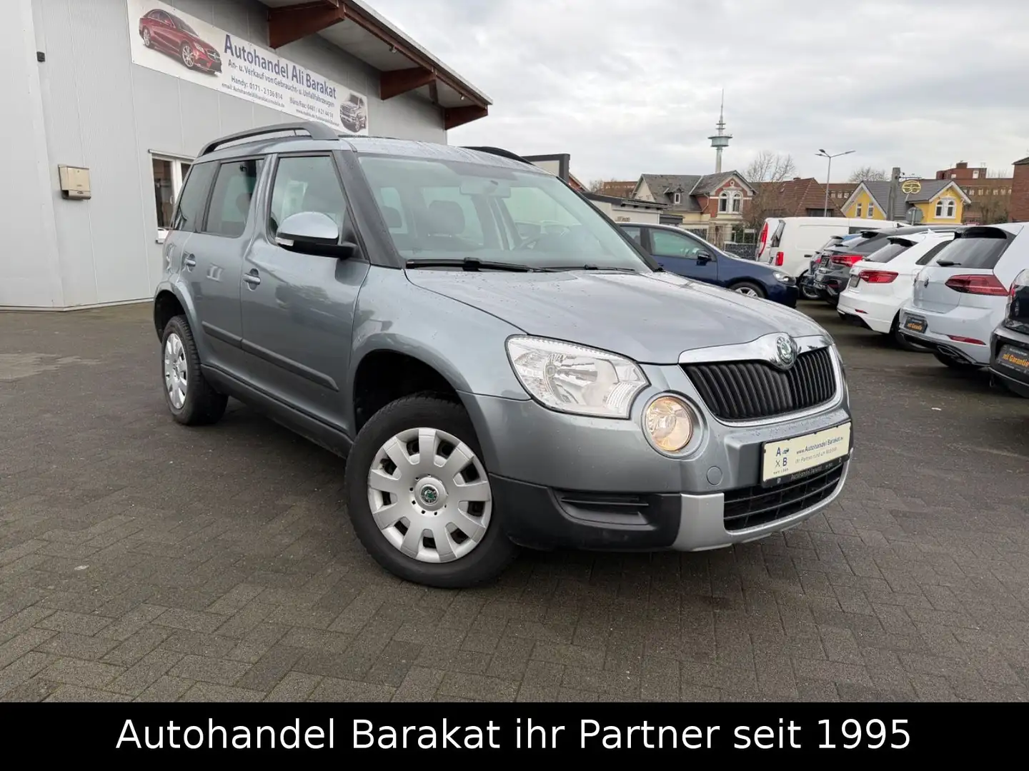 Skoda Yeti Active Plus Edition DSG 1.Hand Klima SHZ Grau - 1