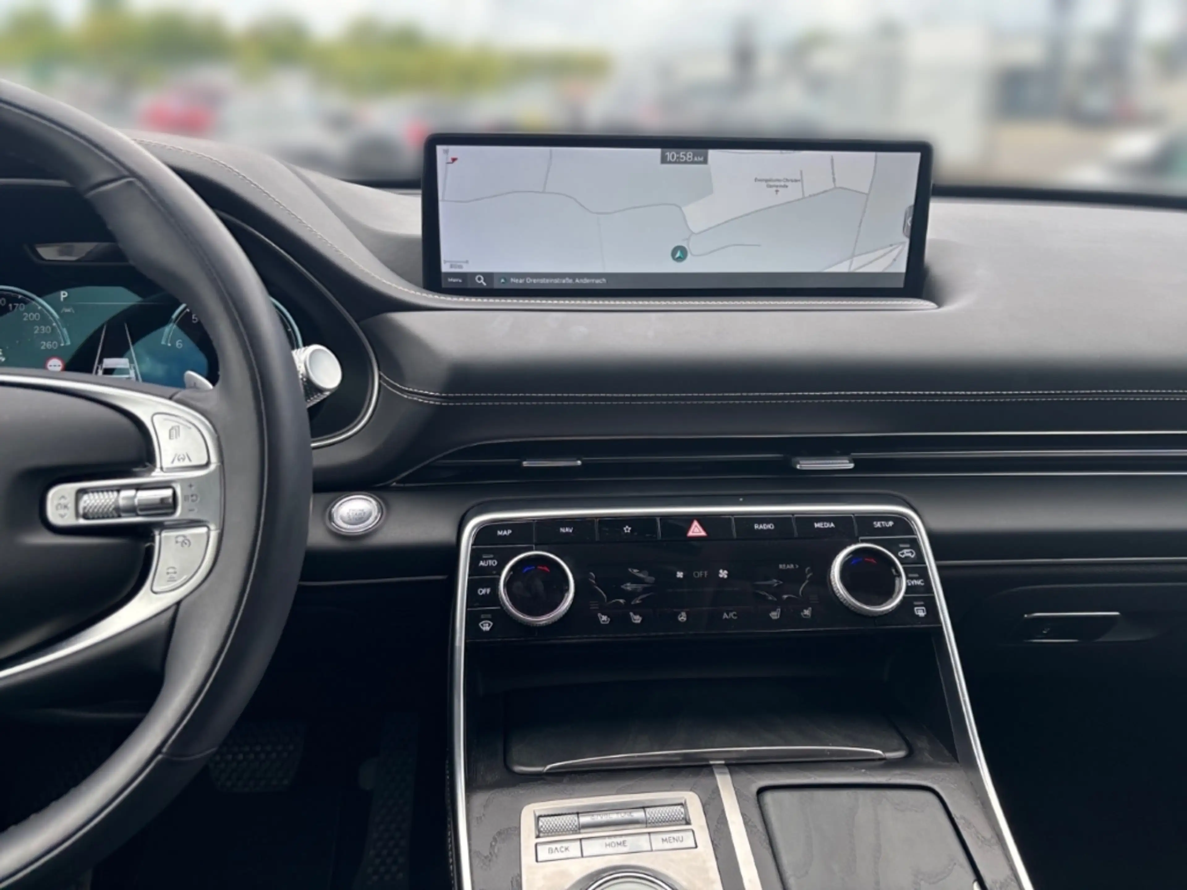 Genesis GV80 Luxus Plus 4WD HUD AD El. Fondsitzverst. Monitore — photo 10