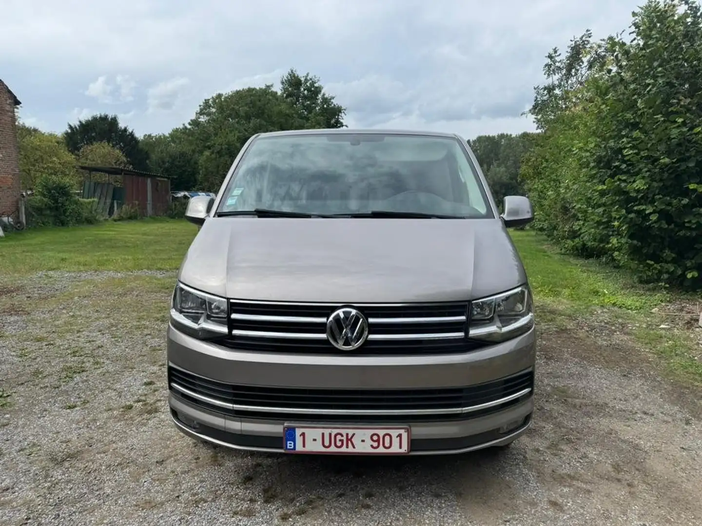 Volkswagen T6 Caravelle Transporter 2.0 TDi SCR BMT Highline DSG Beige - 2