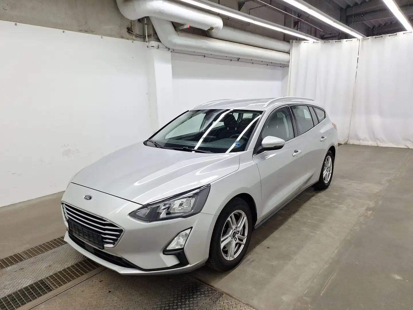 Ford Focus Cool LED Navi AppLink PDC Kamera GRA SHZ WSS.Hz. Argent - 1