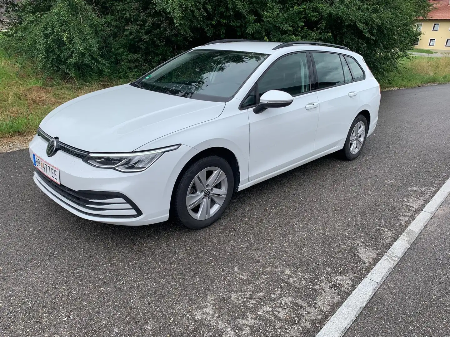 Volkswagen Golf Variant Golf Variant 2,0 TDI Life Life Weiß - 1