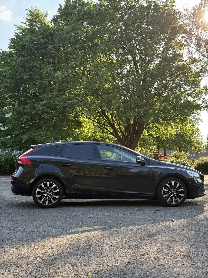 Volvo V40 T2 Geartronic Black Edition - 2