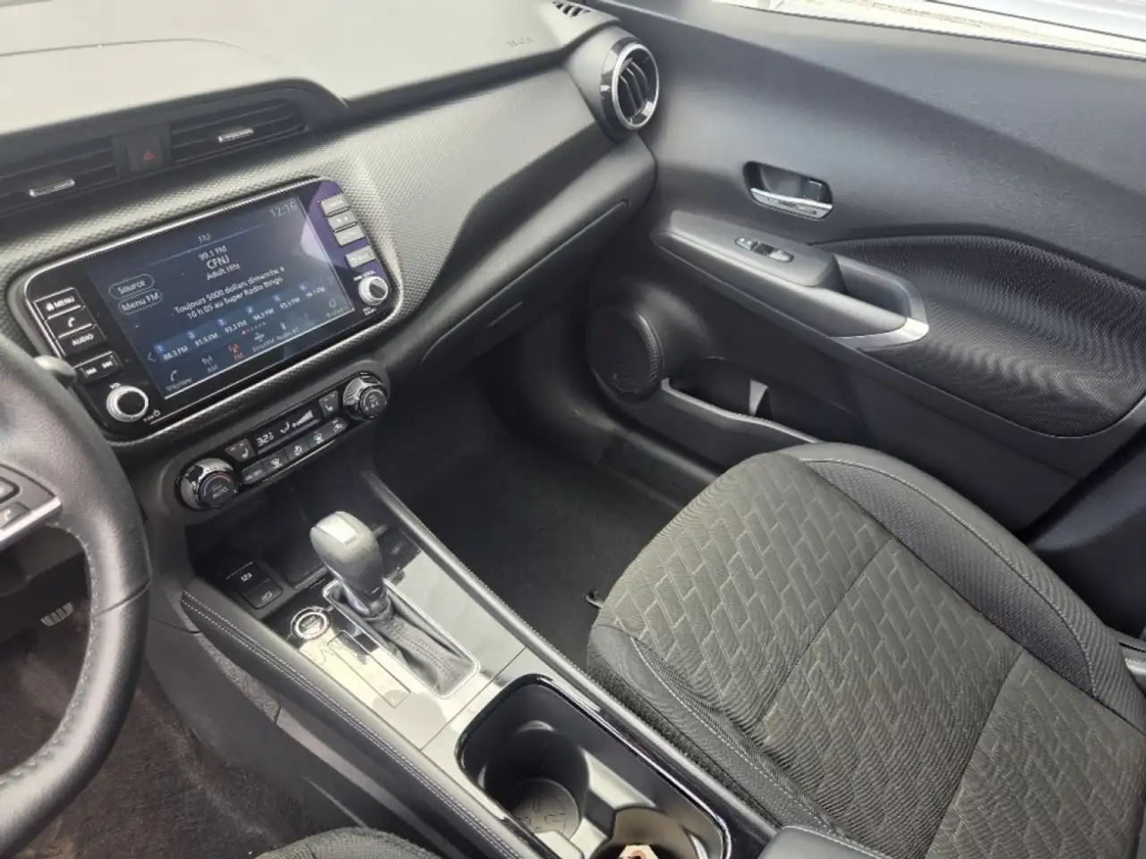 Nissan Kicks снимка Nissan Kicks