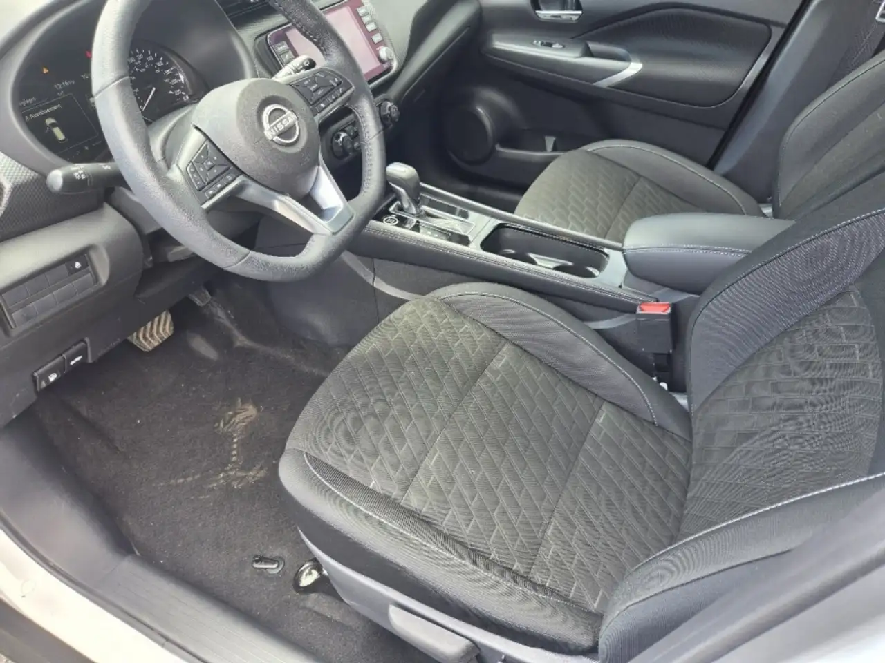 Nissan Kicks снимка Nissan Kicks