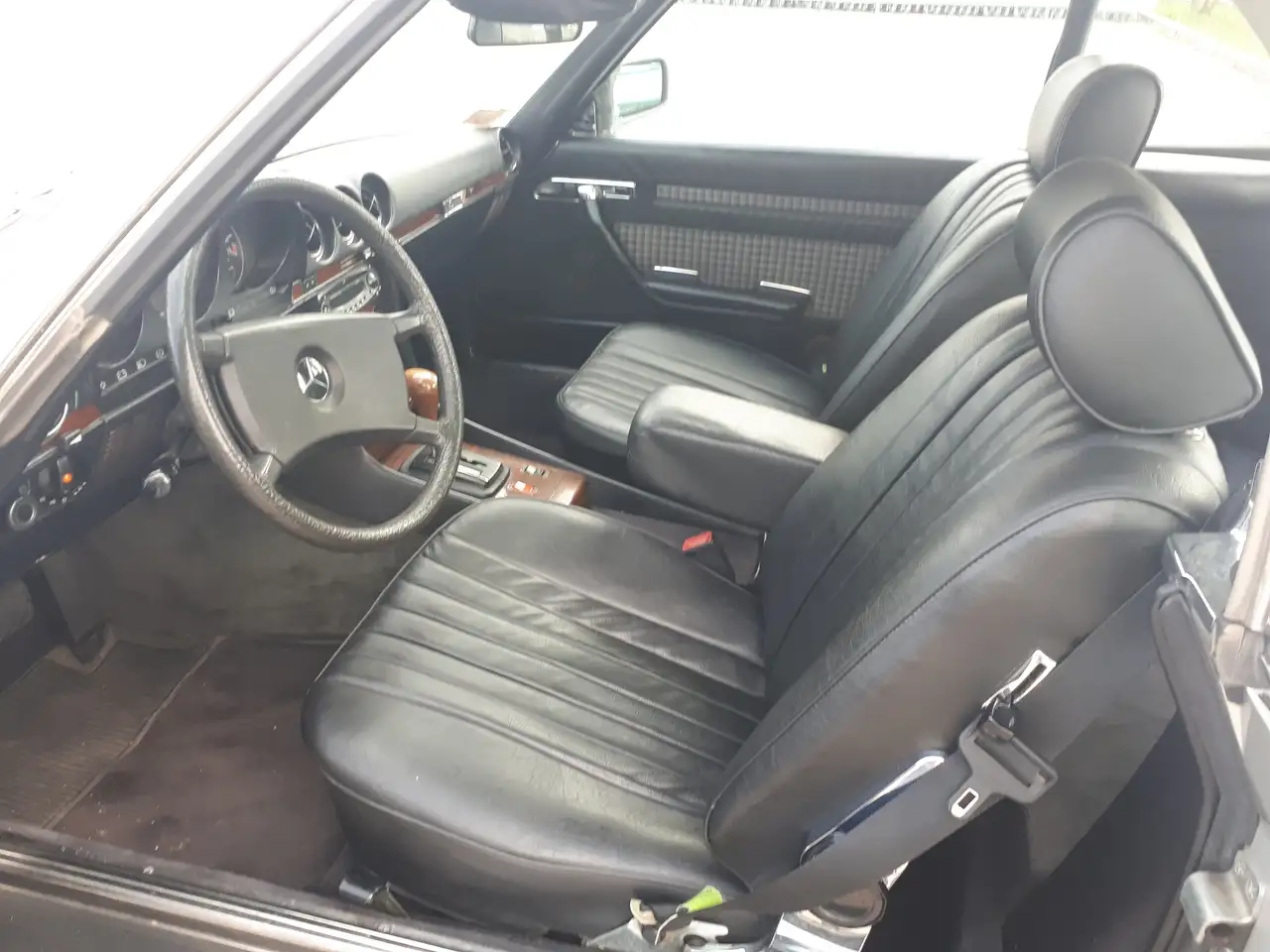 Mercedes-Benz SL 280 R107, foto 3