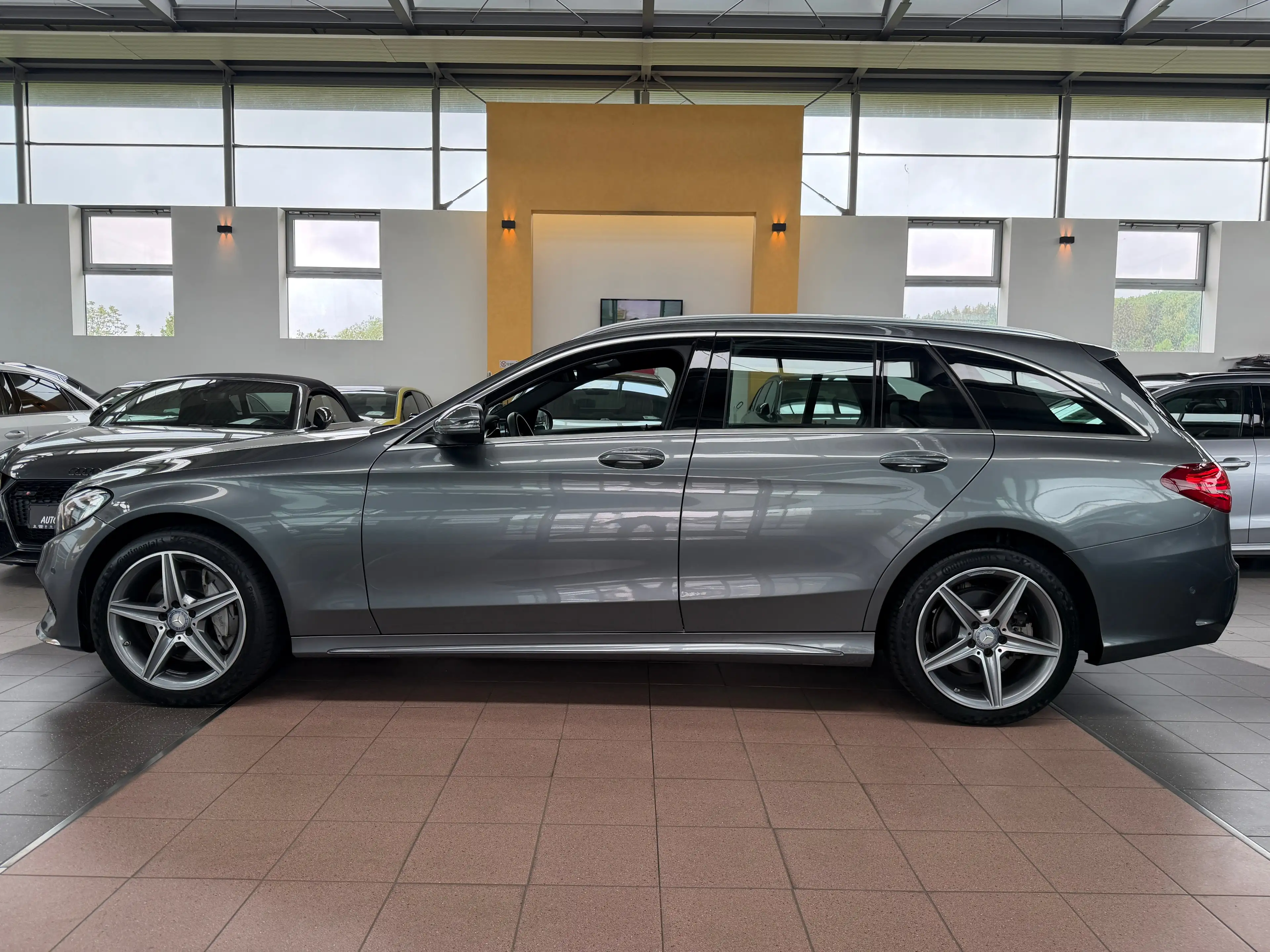 Mercedes-Benz C 250 T CGI AMG Line Distronic Kamera Park Leder 18" — photo 15
