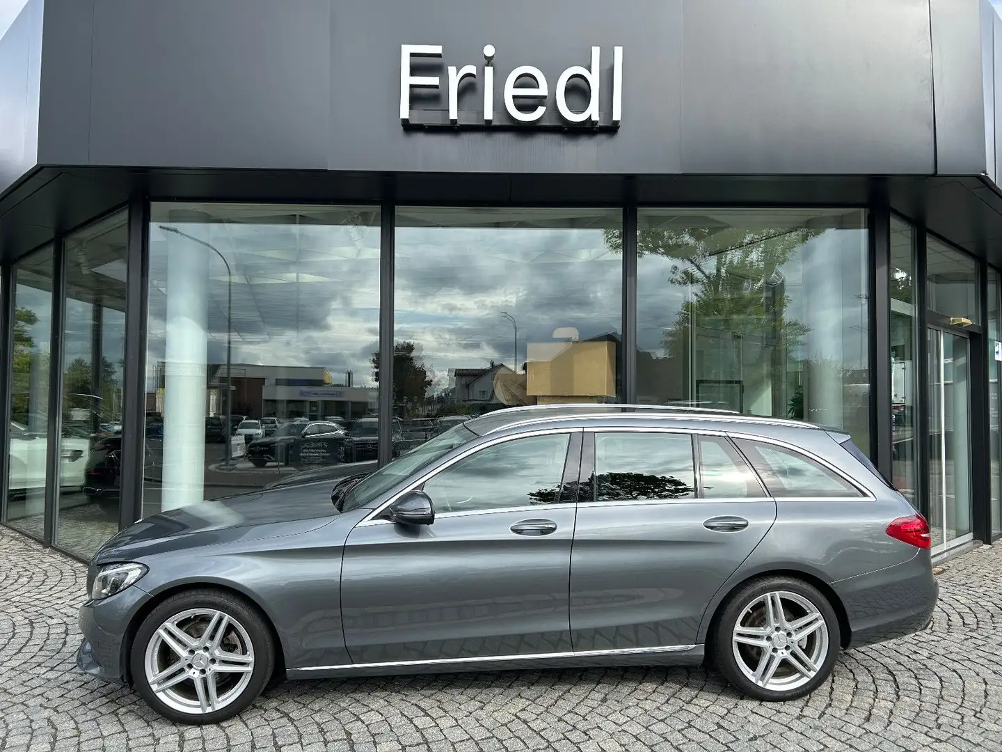 Mercedes-Benz C 200 d T Avantgard, Automatik, LED, Tempo., PDC Grau - 1