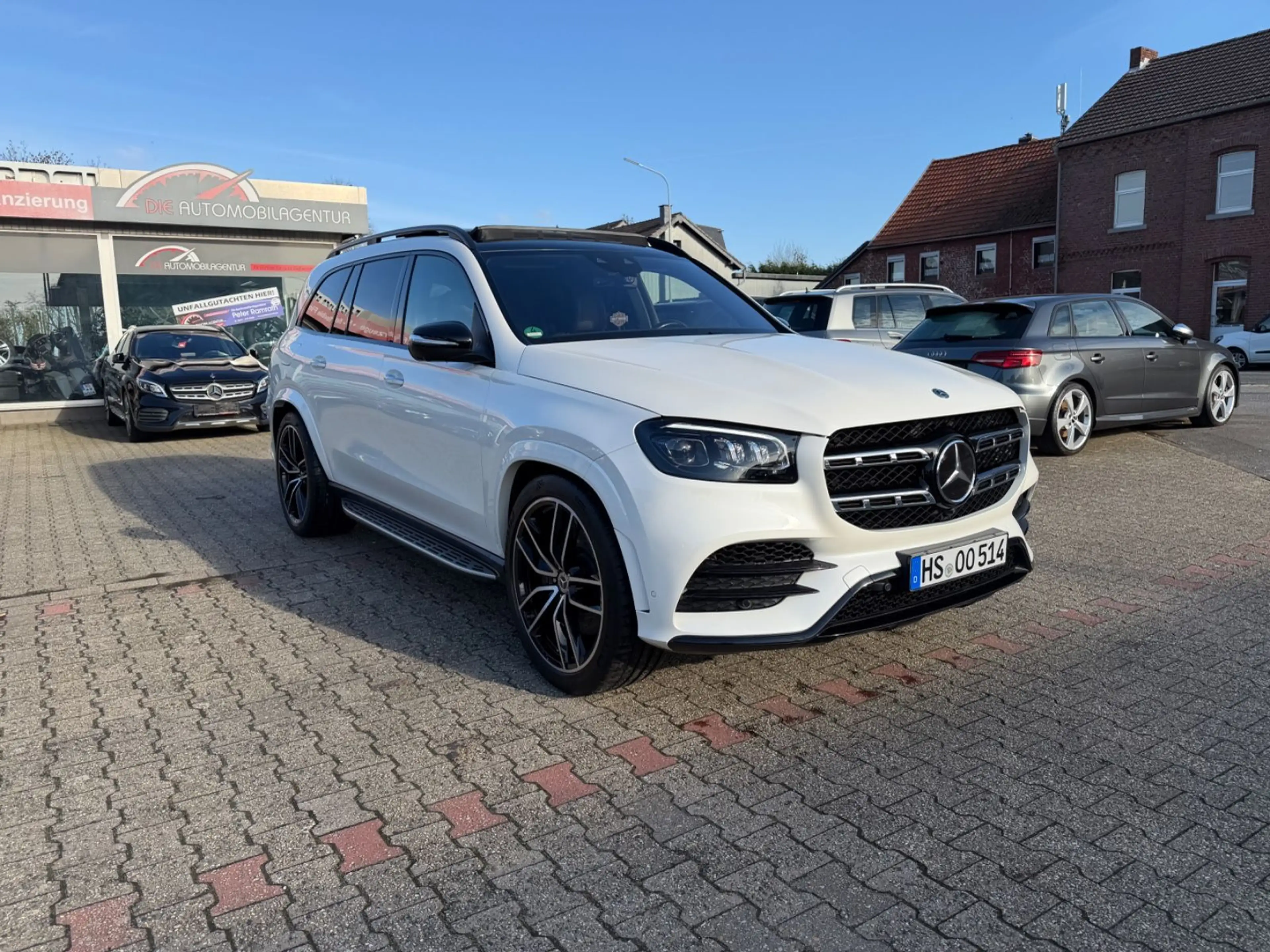 Mercedes-Benz GLS 400 GLS400 d 4Matic AMG 9-G PANO NAPPA MASSAGE VOLL — photo 3