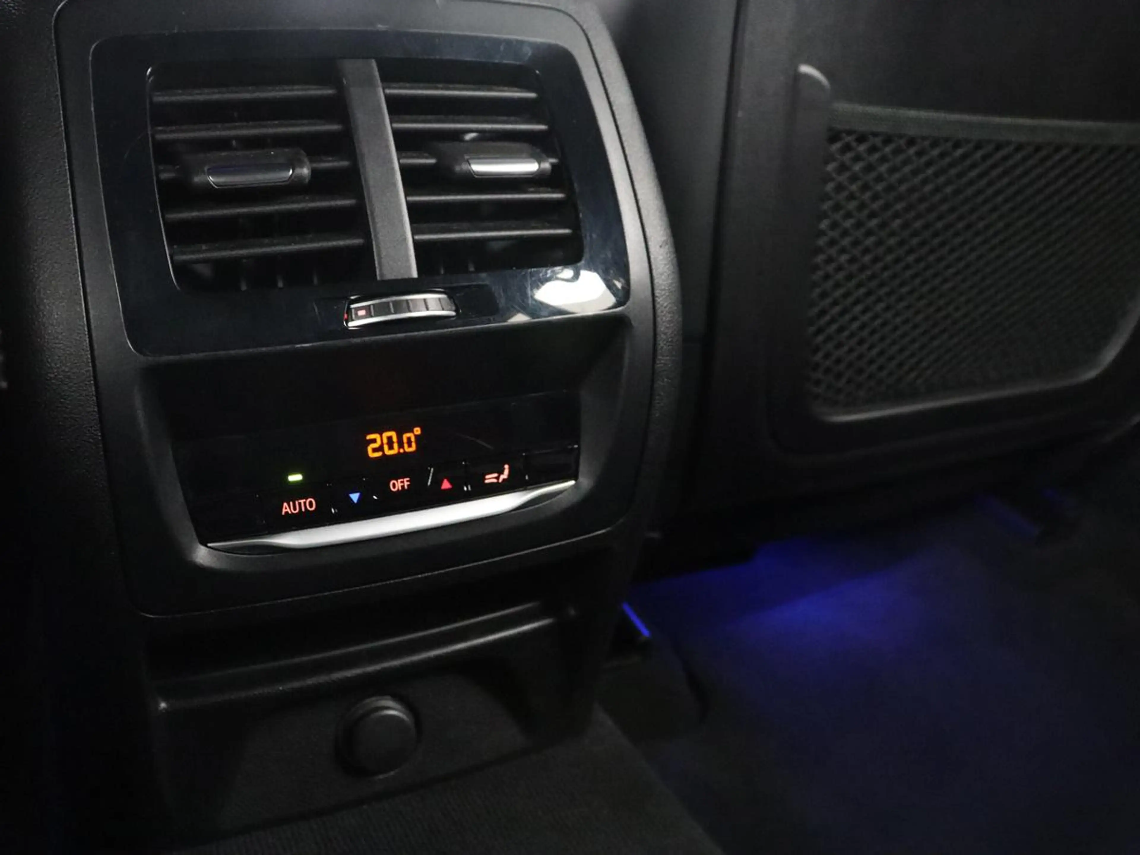 BMW X4 xDrive20i High Executive Edition M-sport | Panoram — photo 30