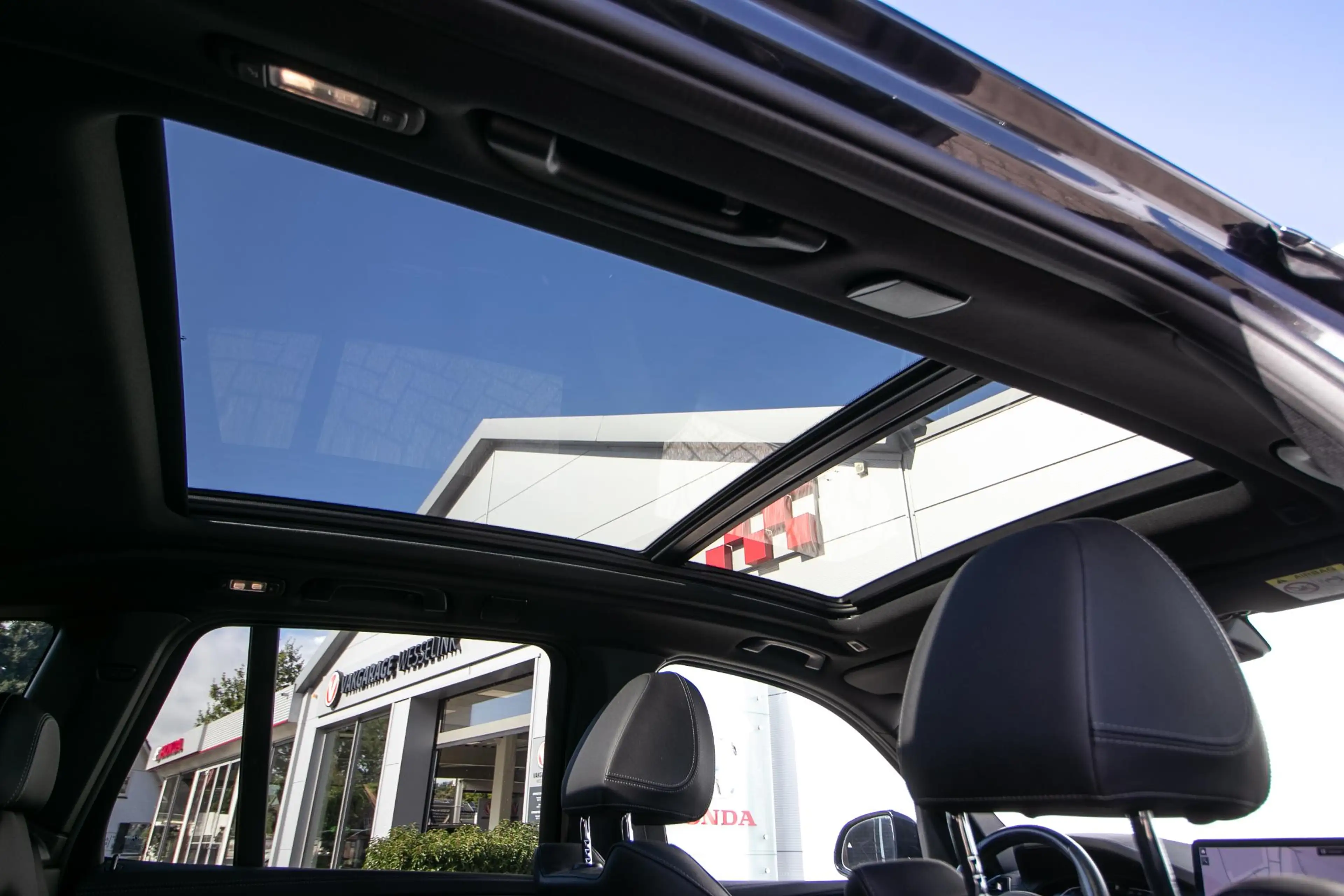 BMW iX3 iX3 M-Sport - Leer | Schuif/-kanteldak | Stoelvver — photo 11