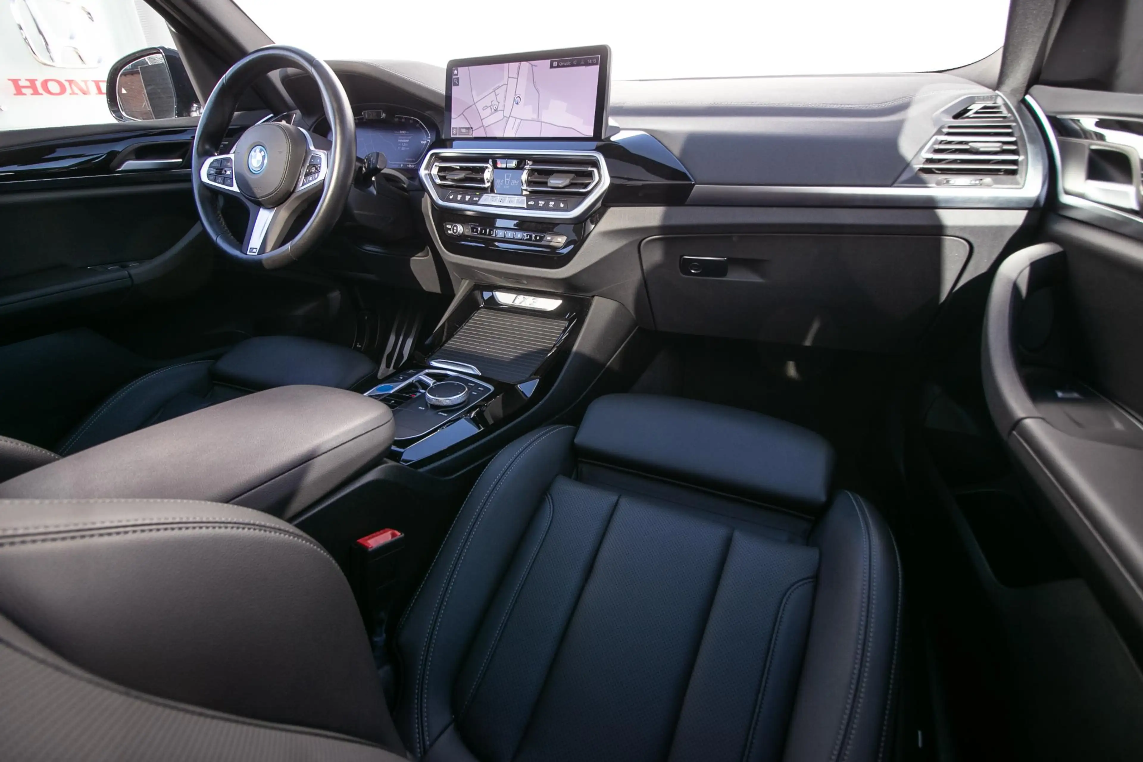 BMW iX3 iX3 M-Sport - Leer | Schuif/-kanteldak | Stoelvver — photo 3