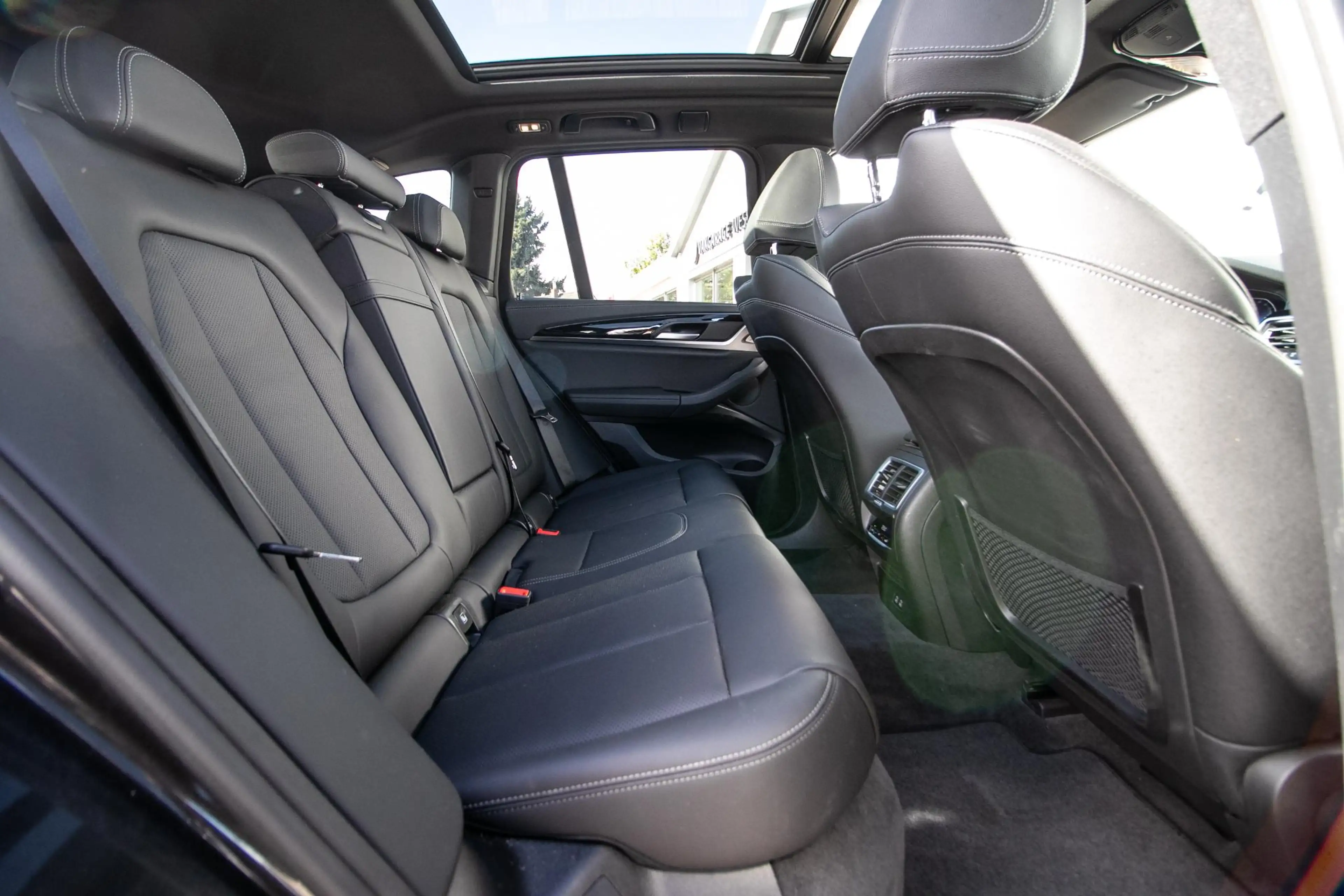 BMW iX3 iX3 M-Sport - Leer | Schuif/-kanteldak | Stoelvver — photo 9