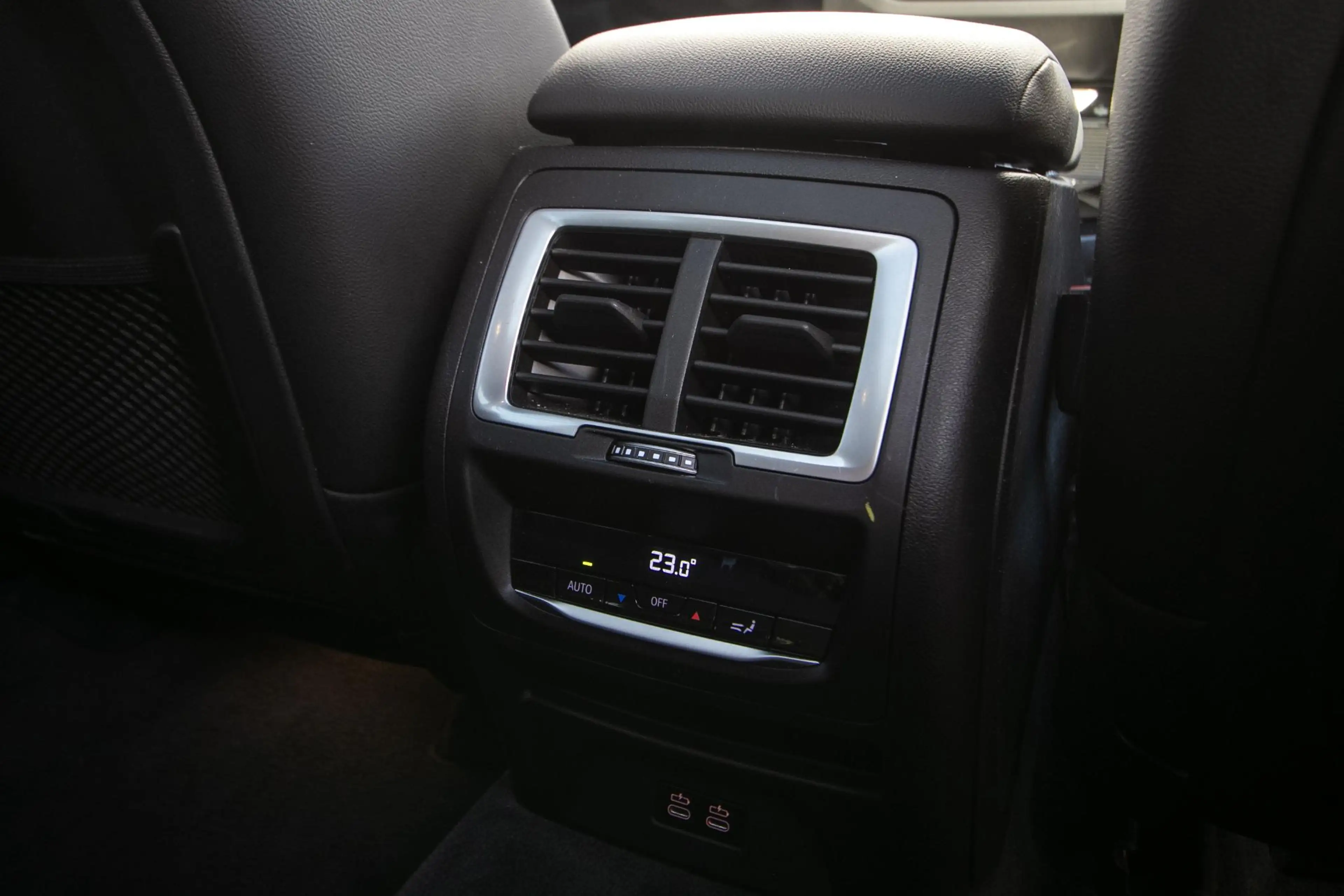BMW iX3 iX3 M-Sport - Leer | Schuif/-kanteldak | Stoelvver — photo 10