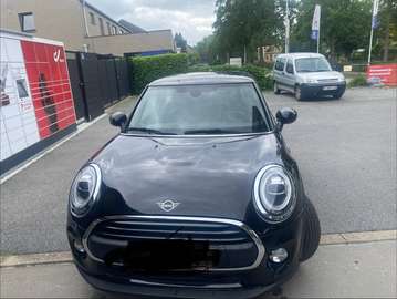 - top wagen alleen 45000 km veel opties
