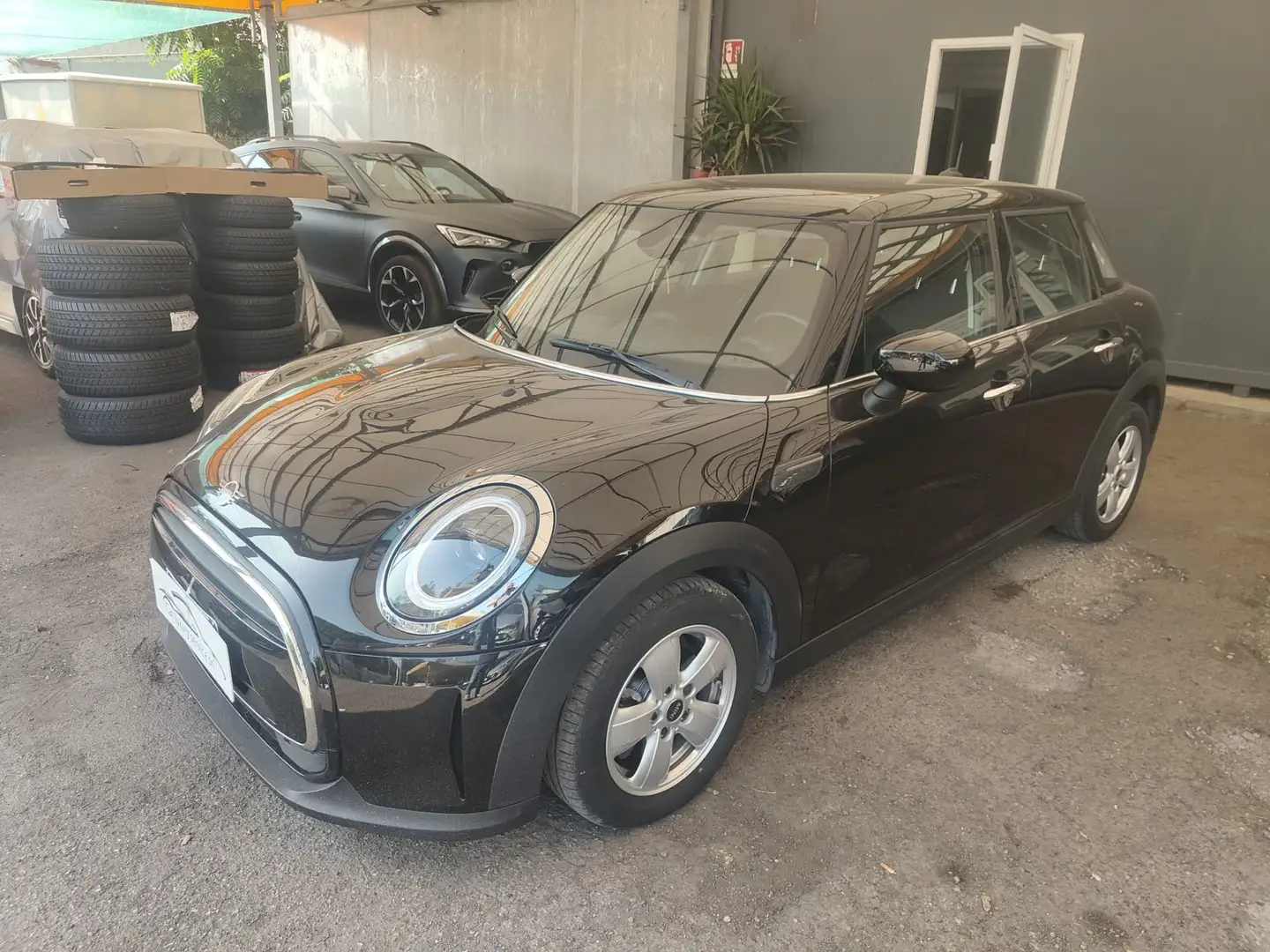 MINI One Mini 5p 1.5 One Essential 102cv Nero - 2