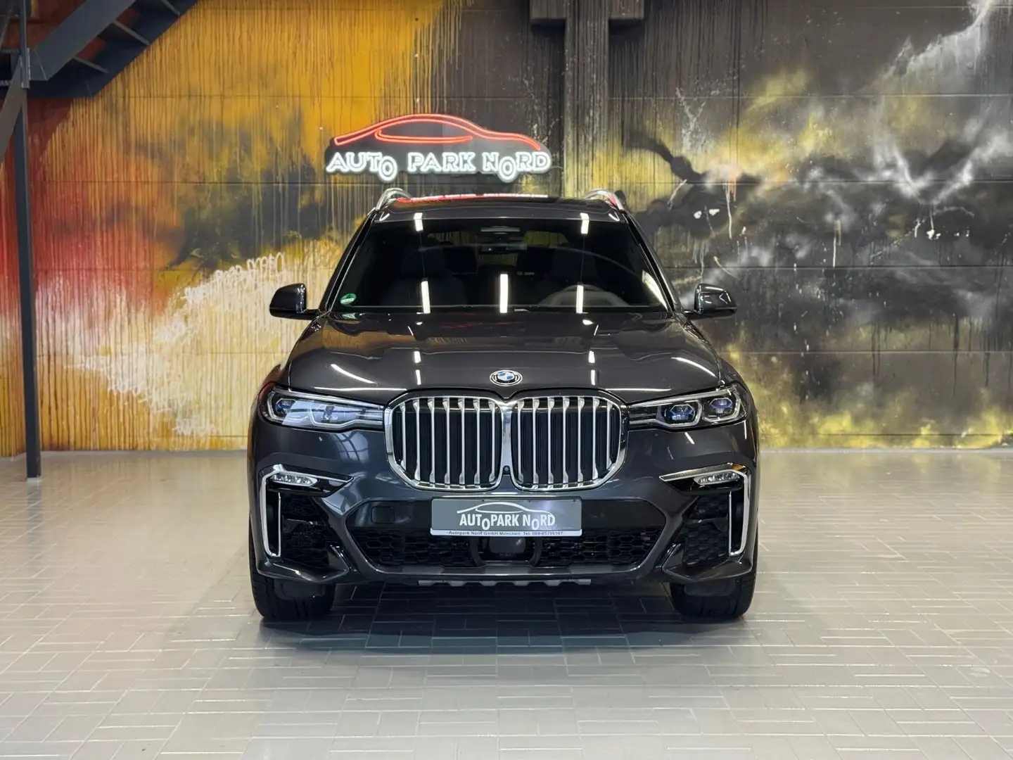 BMW X7 xDrive 30d M Sportpaket LASER~HUD~SKY LOUNGE~ Grau - 2