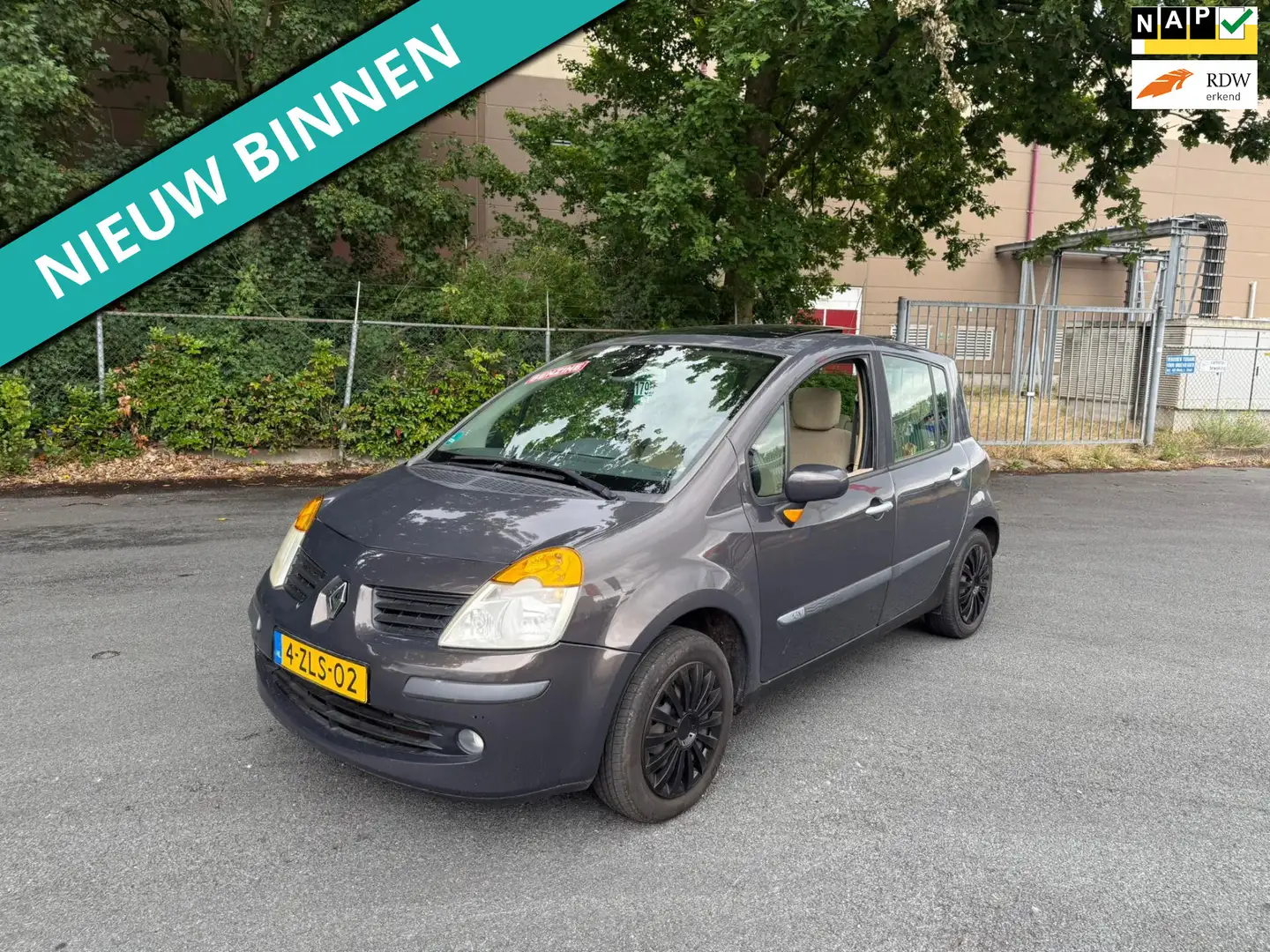Renault Modus 1.2-16V Authentique Comfort LEUKE AUTO ZO WEG PRIJ Grey - 1