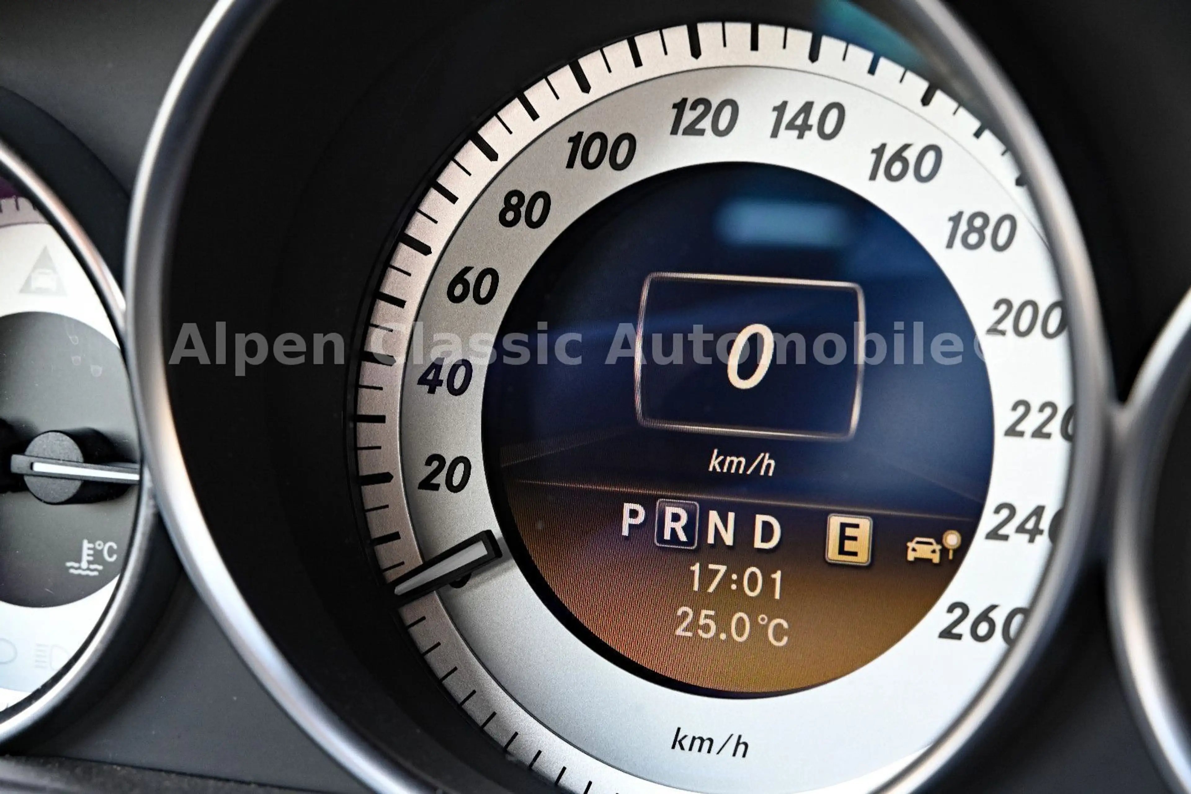 Mercedes-Benz C 300 CDI BlueEfficiency 4Matic, Allrad, Leder — photo 10