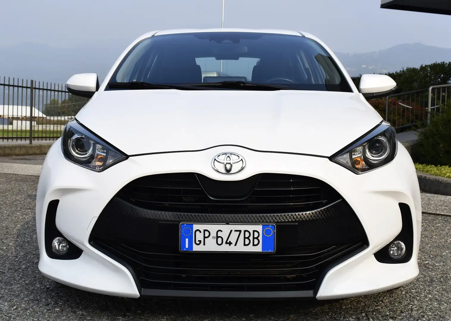Toyota Yaris IV 2020 1.0 Active 72cv. Bianco - 2